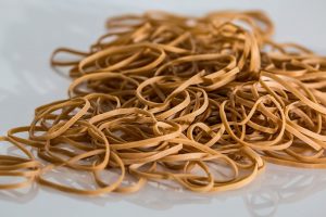 rubber-bands-503028_1920-300x200.jpg