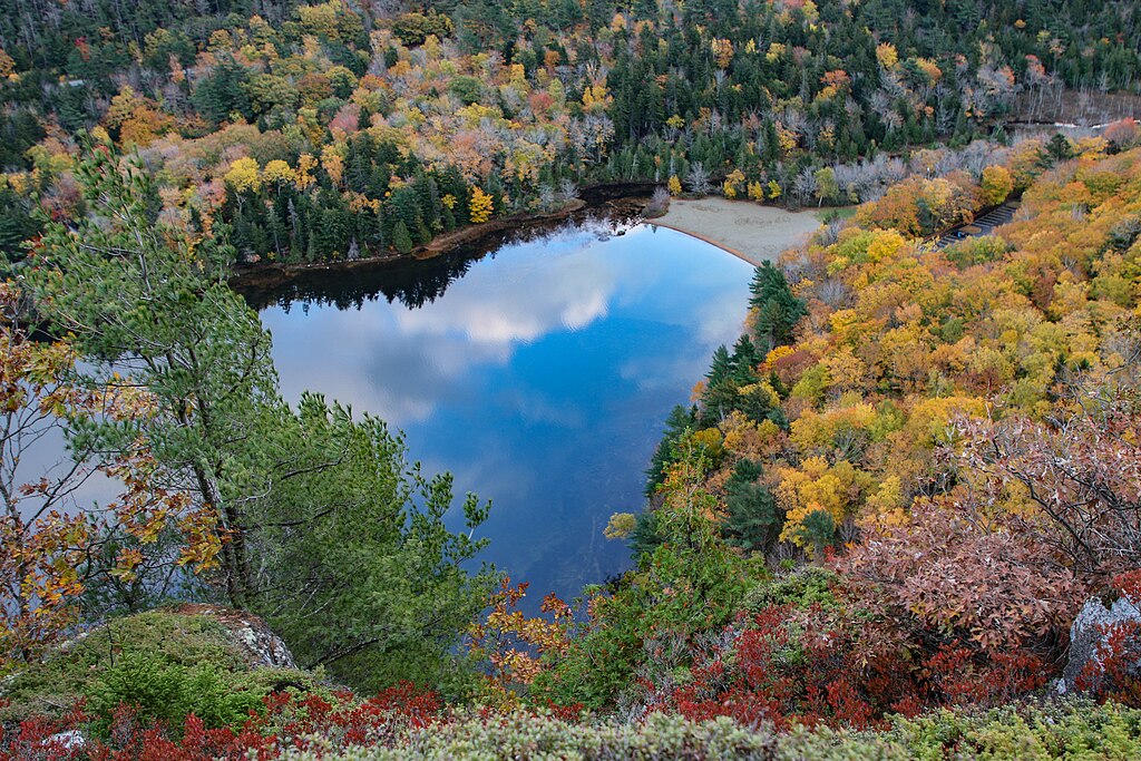 1024Px-Acadia National Park (16A518B5-8B59-4F03-A092-409E3Abd18Aa)
