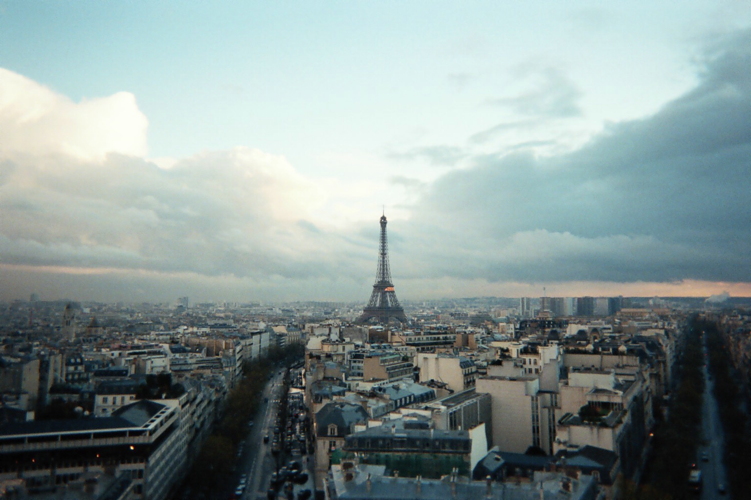 File:A backpacking travel to europe R002-005.jpg