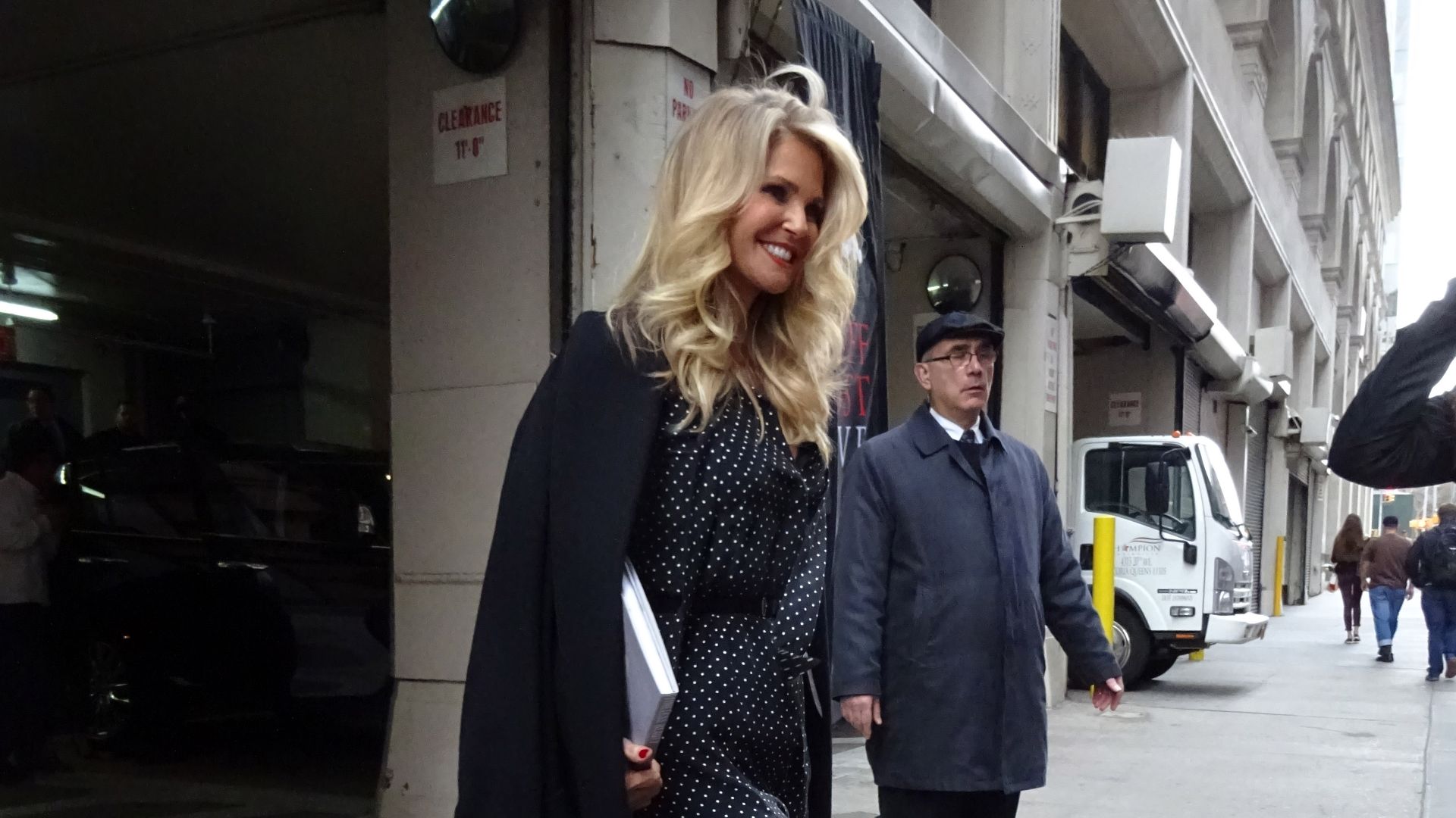 File:Christie Brinkley (23277877802).jpg