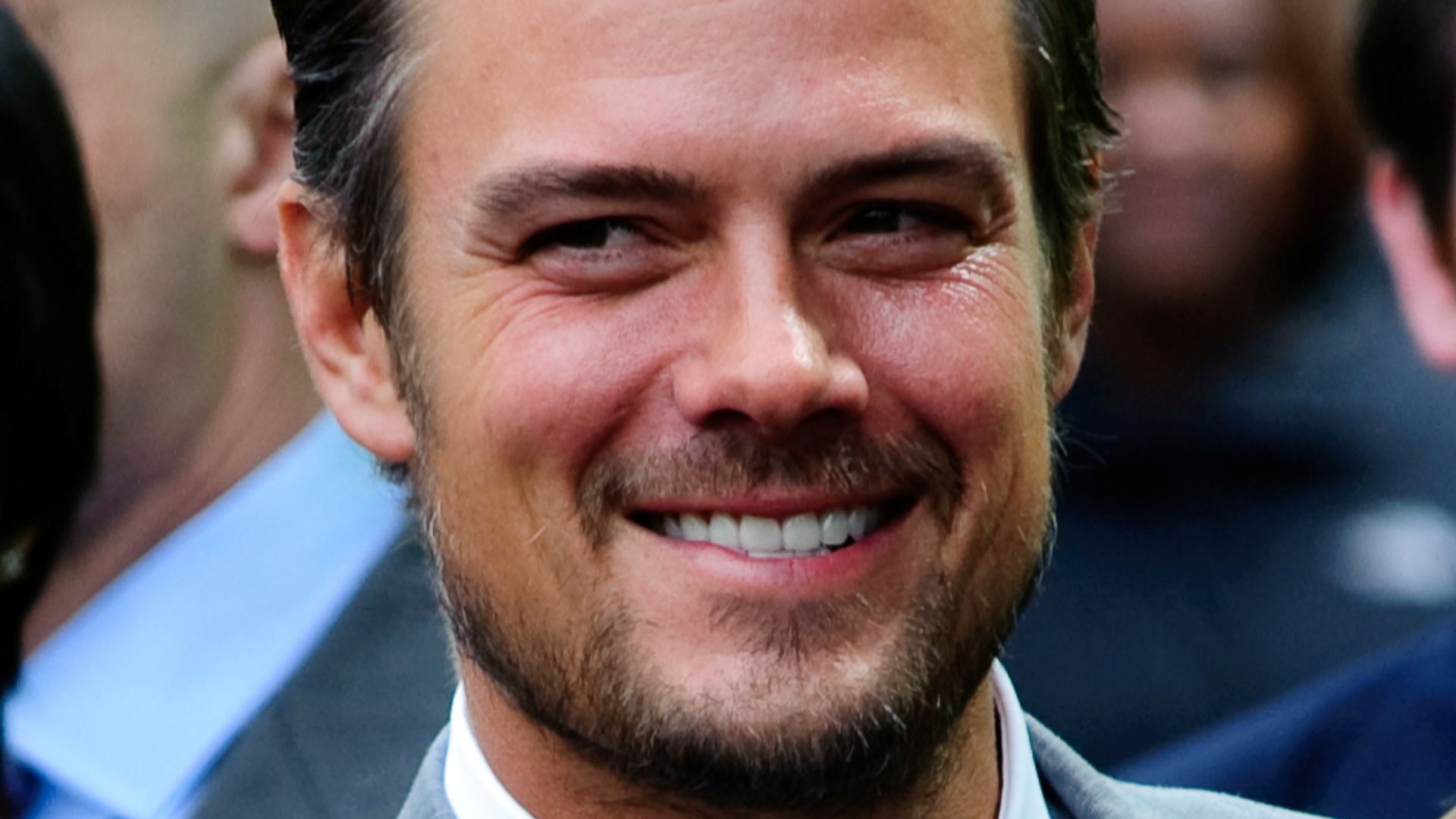 File:Josh Duhamel 2009.jpg