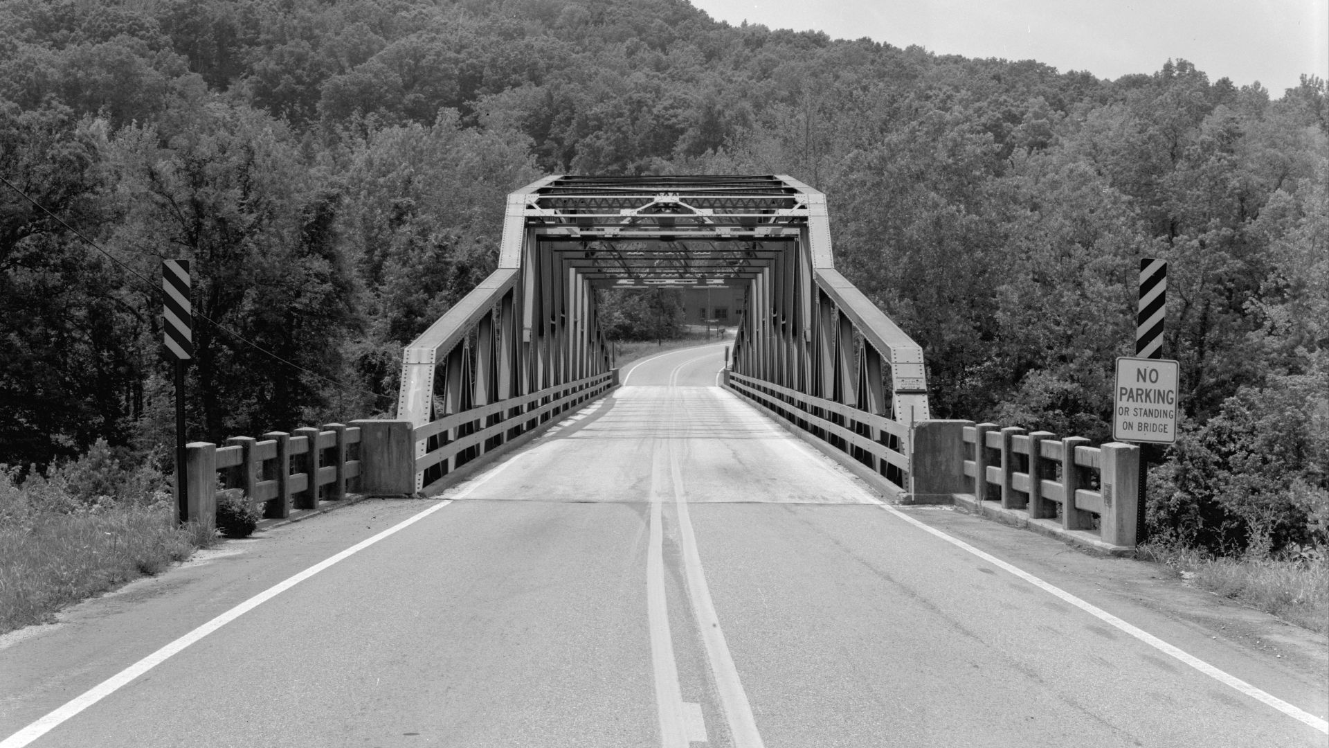 File:Buffalo River Bridge.jpg
