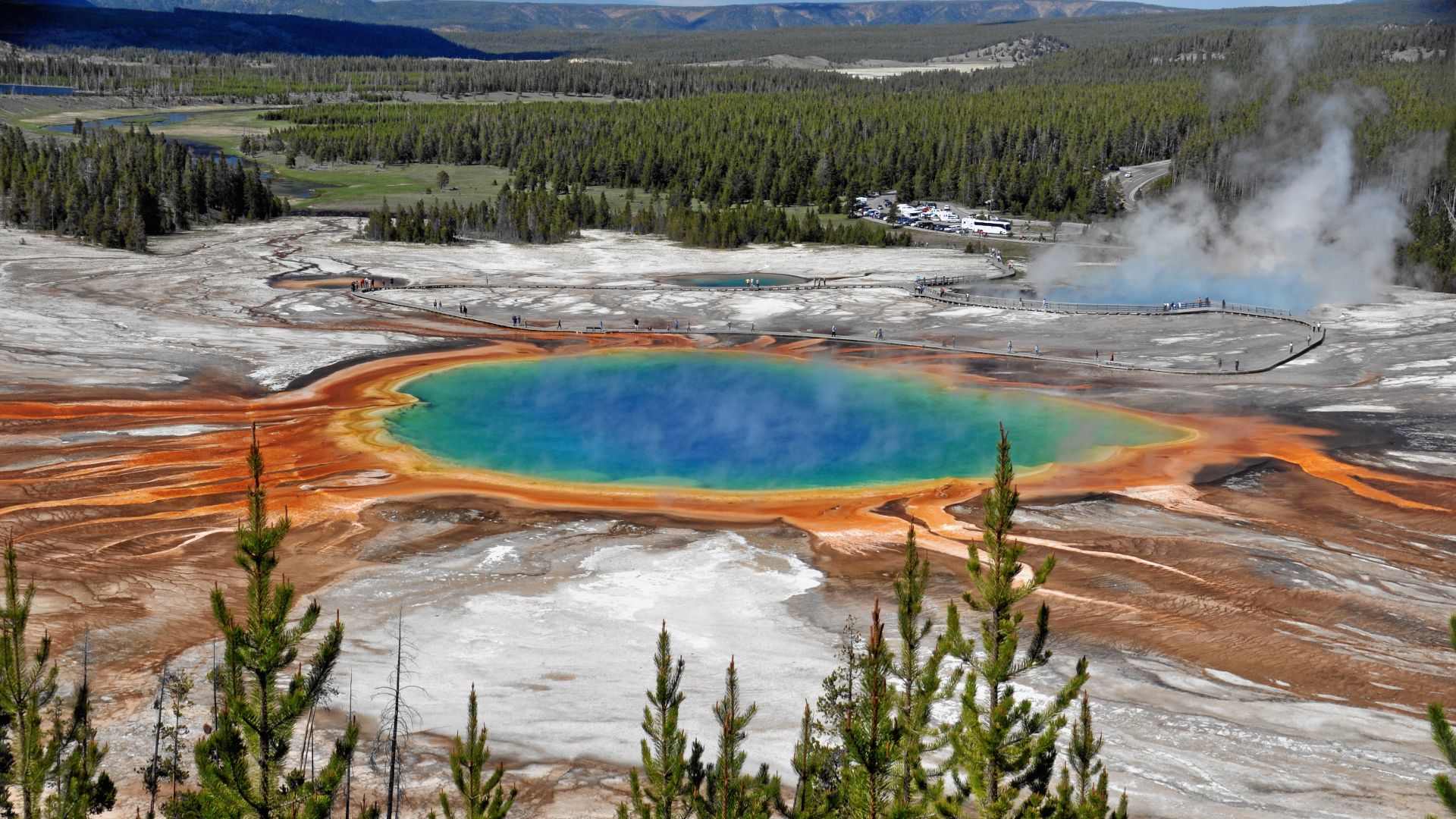 File:Grand Prismatic Spring 2013.jpg