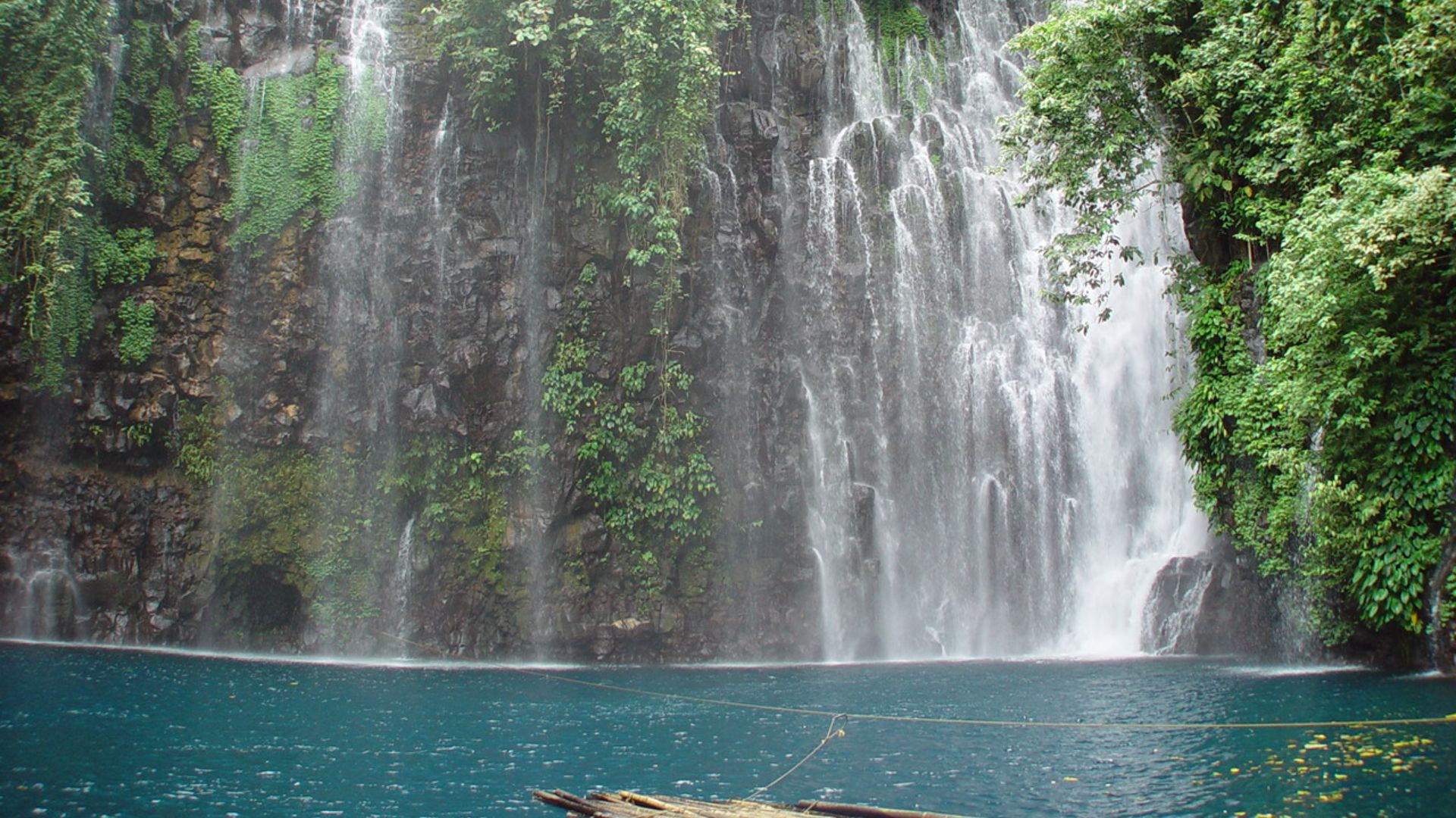 File:Tinago Falls Iligan City 02.JPG
