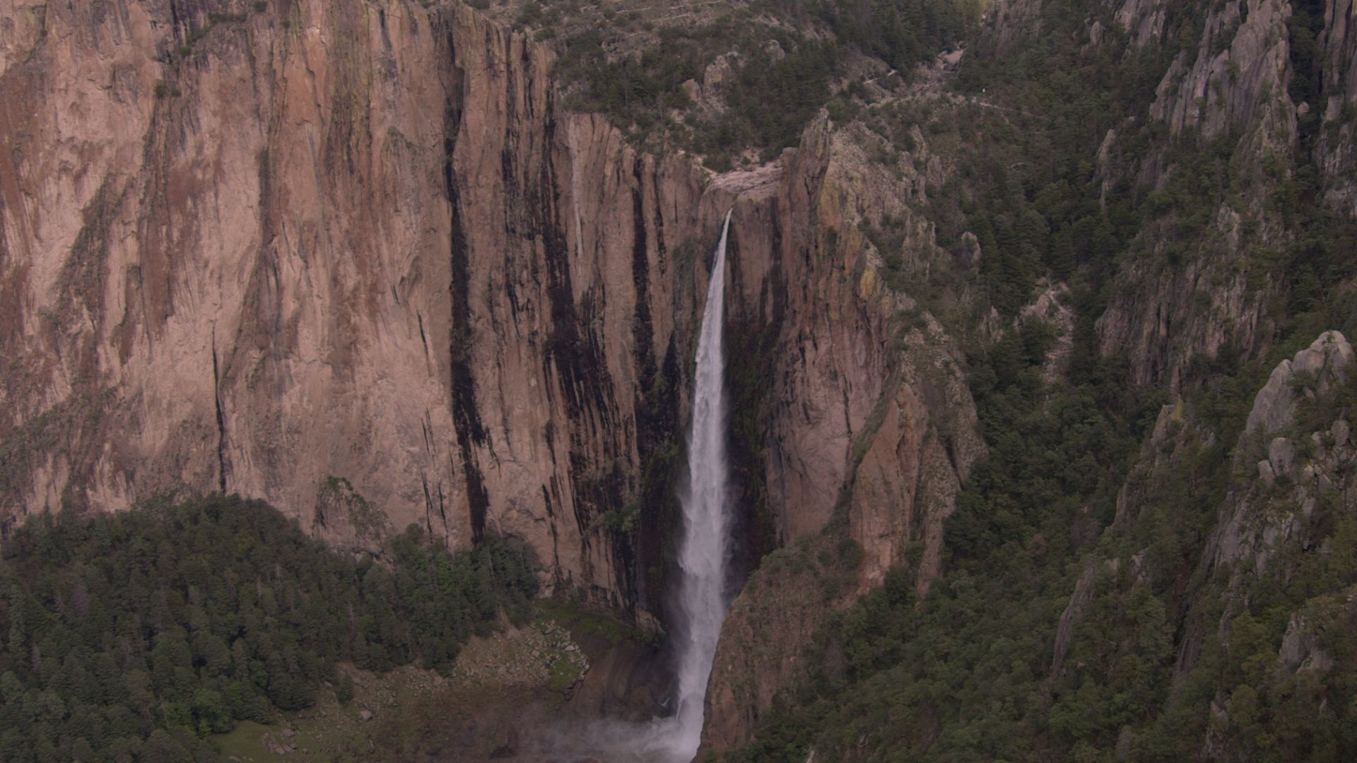 File:Cascada Basaseachi.jpg