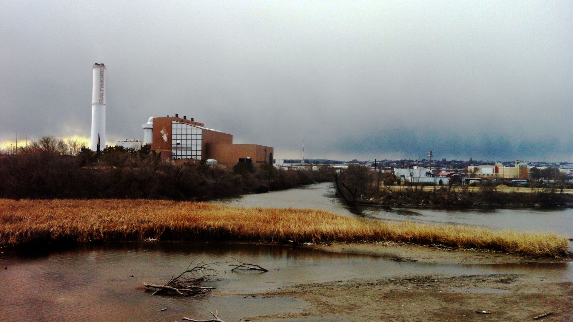 File:Baltimore in Winter Time.jpg