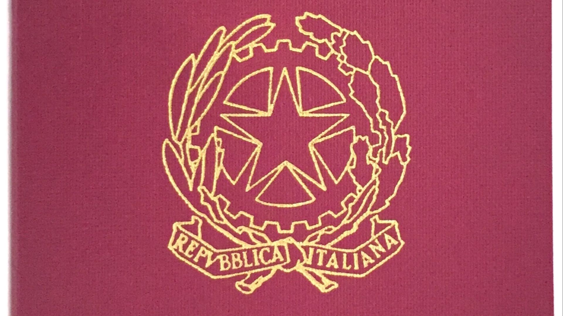 File:Passaportoitaliano2006.jpg