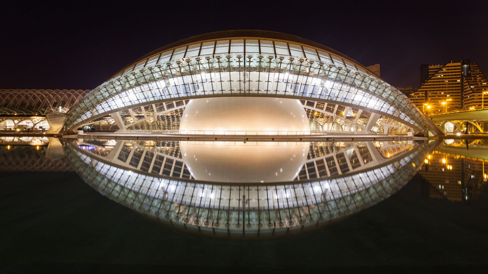 File:El Hemisférico, Ciudad de las Artes y las Ciencias, Valencia, España, 2014-06-29, DD 71.JPG
