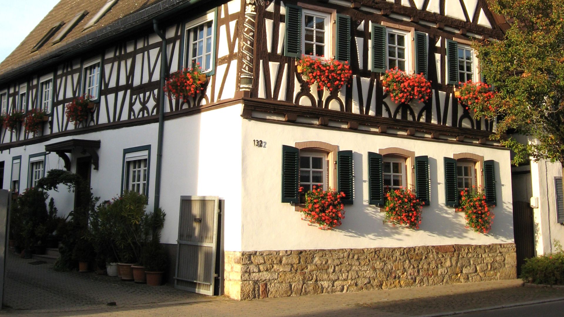 File:Herxheim Untere Hauptstr 132.jpg