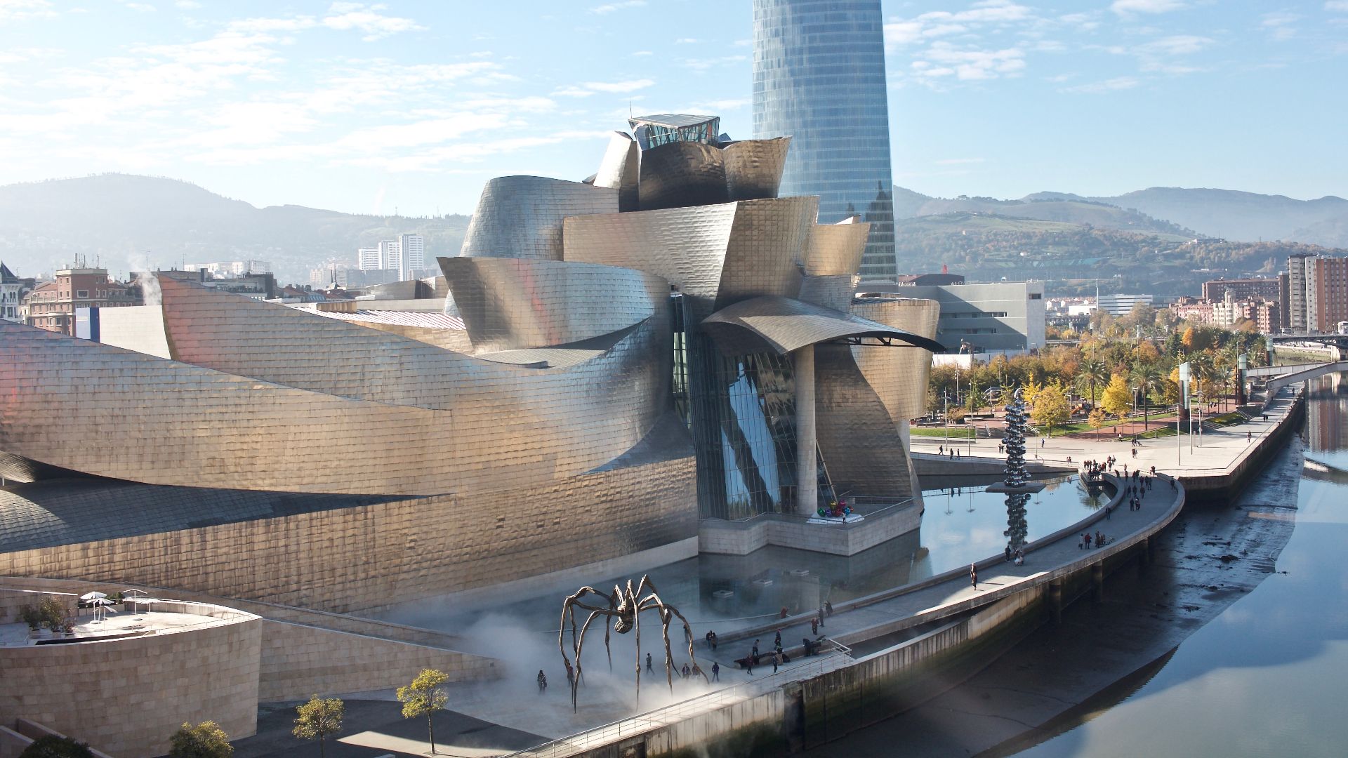 File:Museo Guggenheim, Bilbao (31273245344).jpg