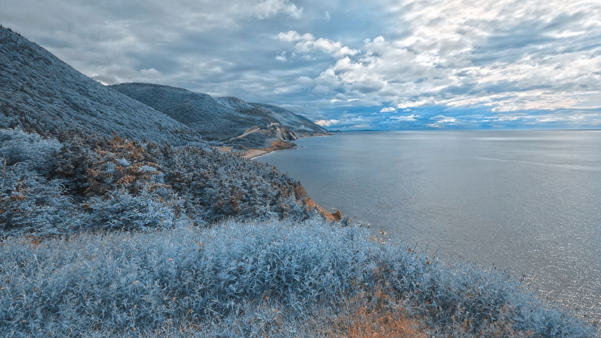 File:Blue Cabot Trail Scenery - HDR (8677585780).jpg