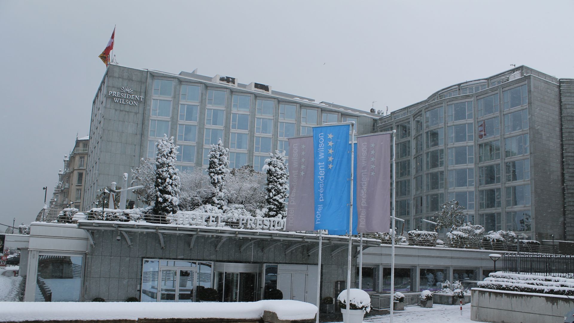 File:Geneve sous la neige - panoramio (35).jpg