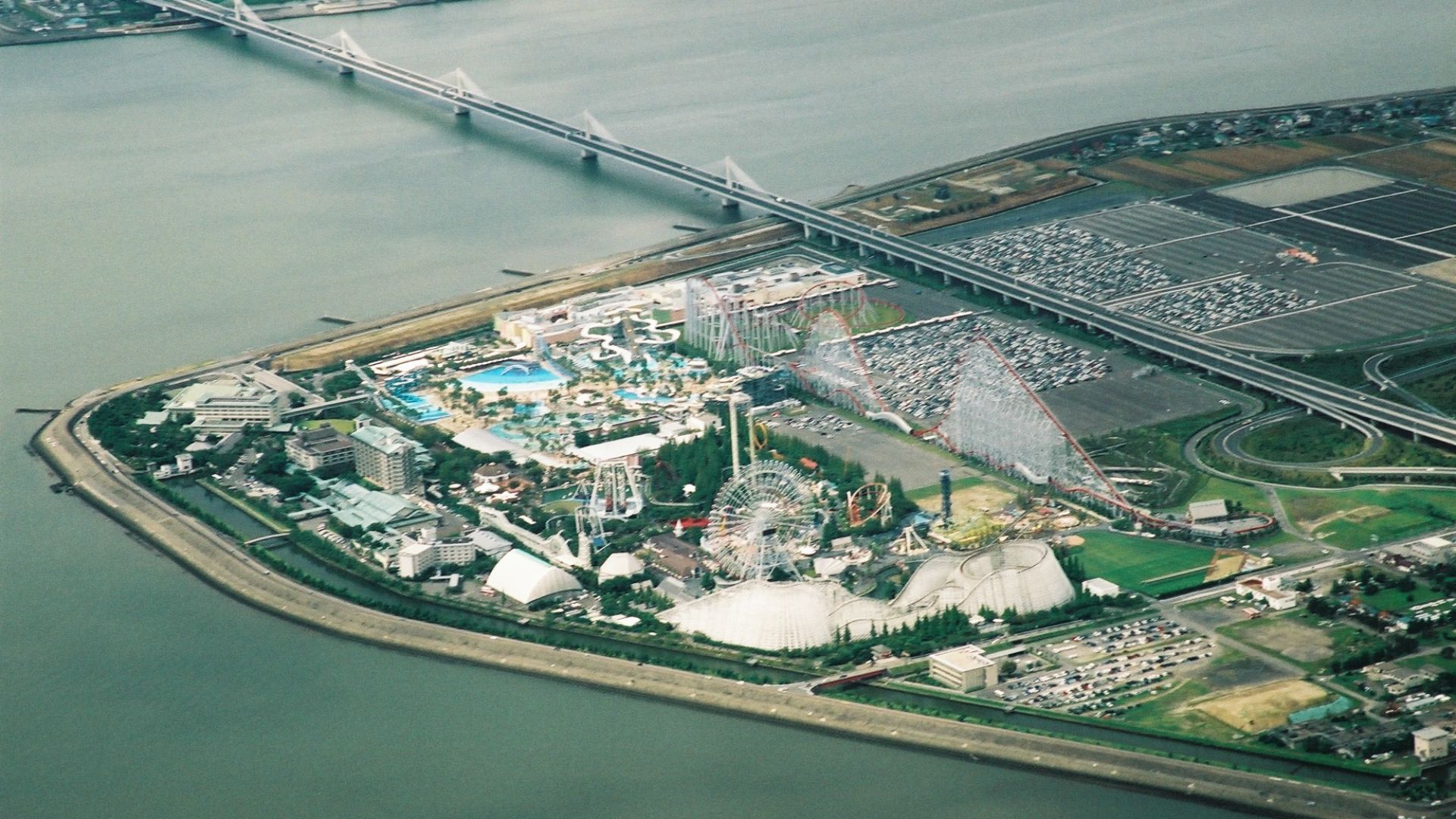 File:Nagashima spa land skyview.jpg