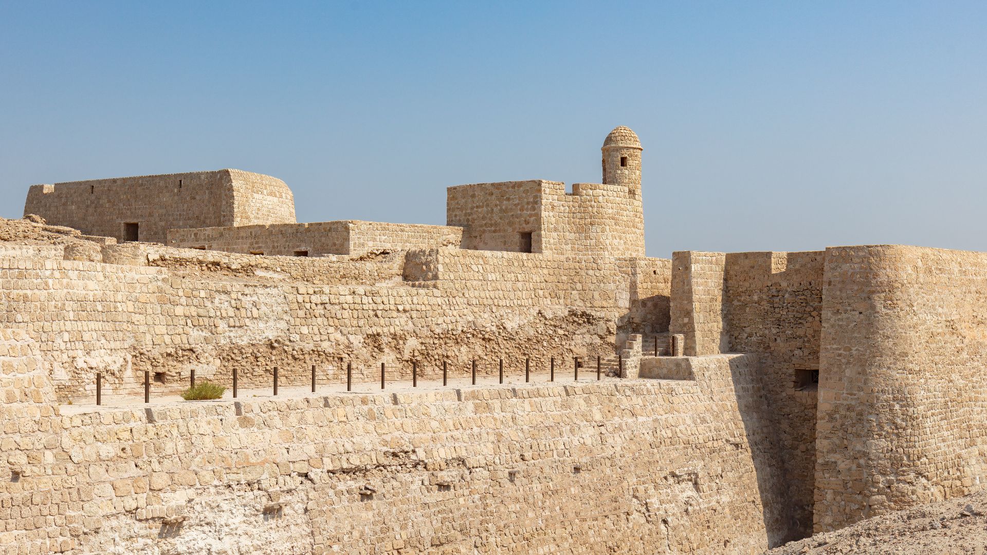 File:Qal'at al-Bahrain, Karbabad, Baréin, 2024-08-18, DD 67.jpg