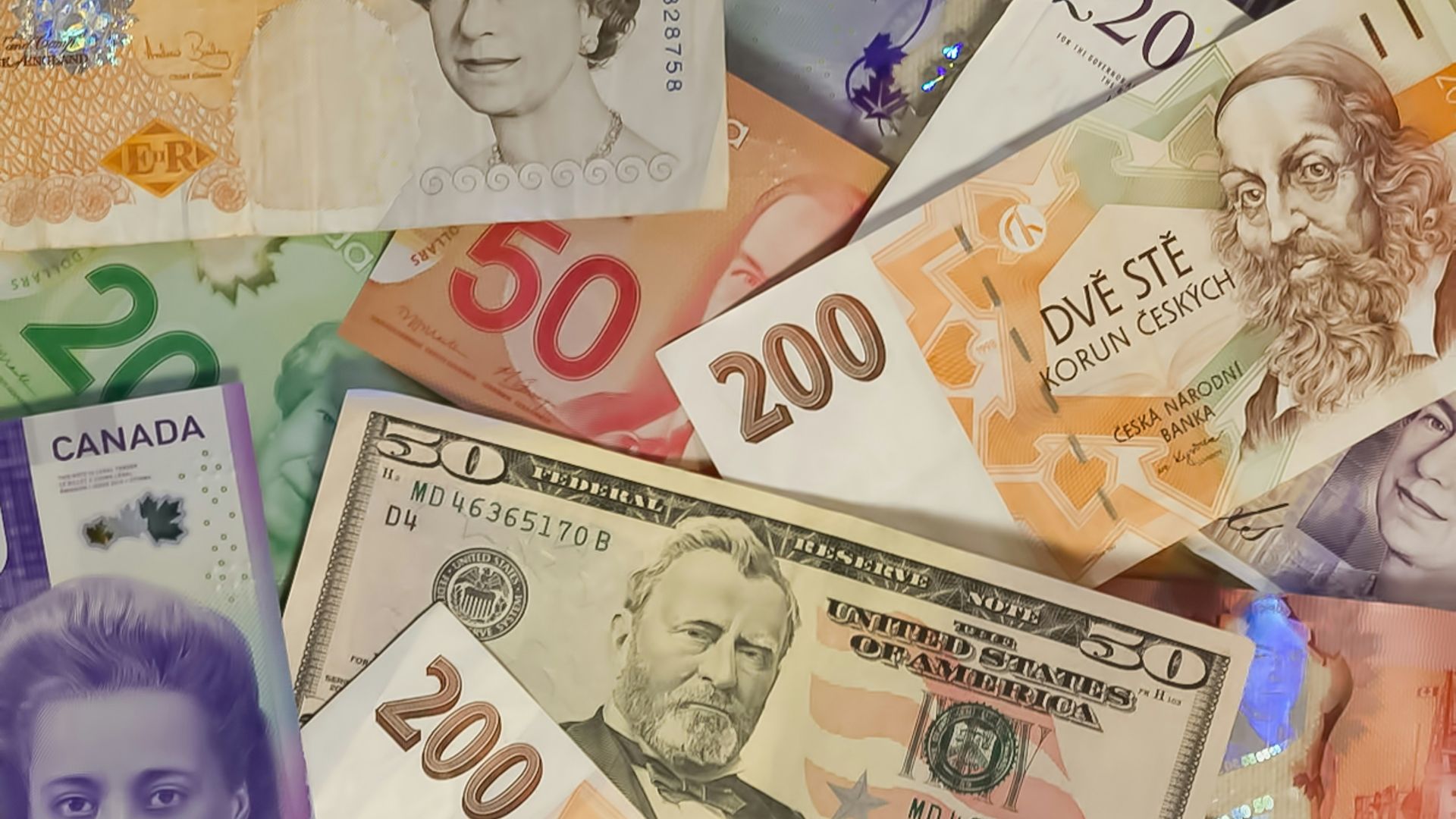 10 and 20 us dollar bill