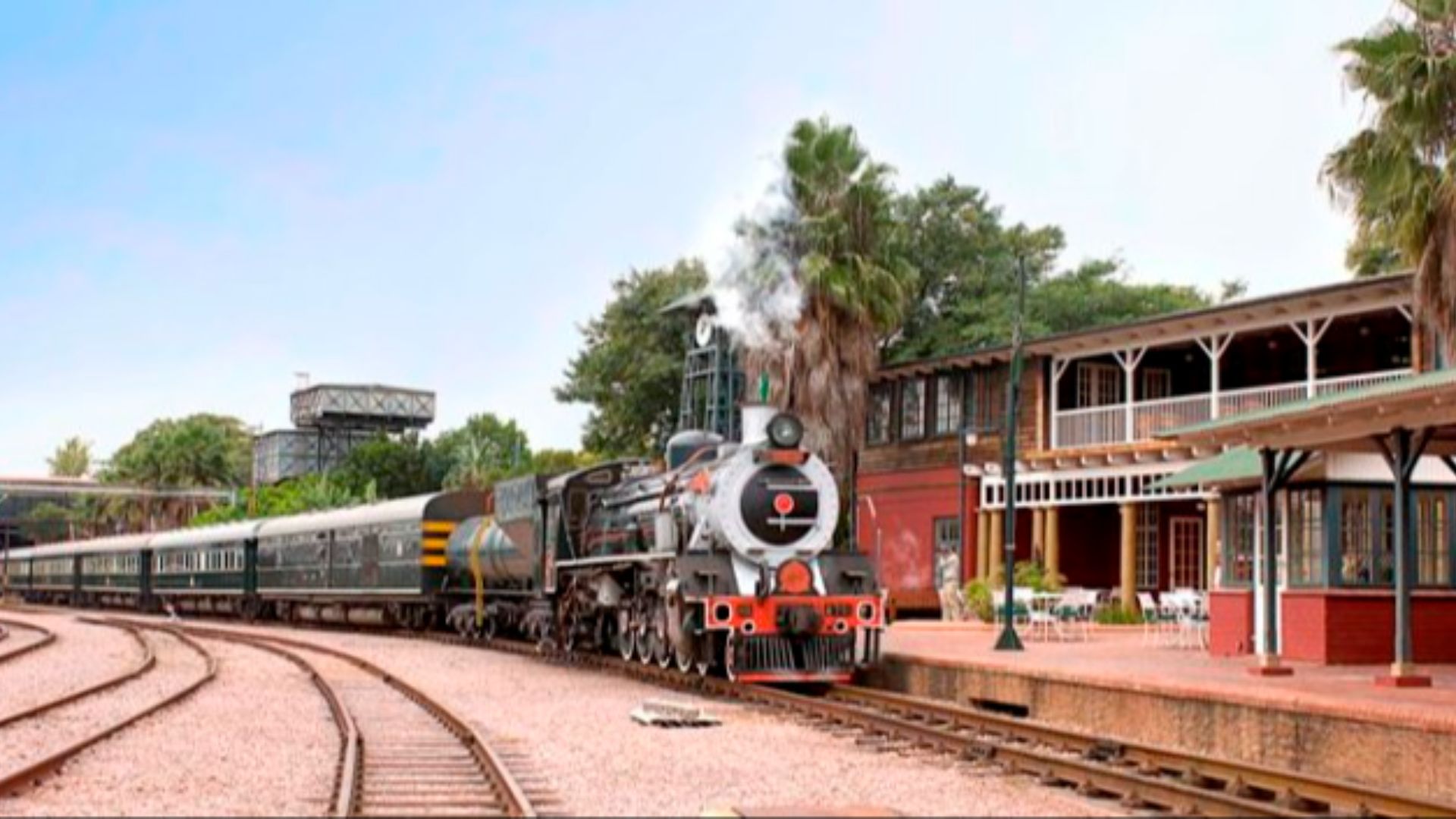 File:Rovos Rail Capital Park Station.jpg