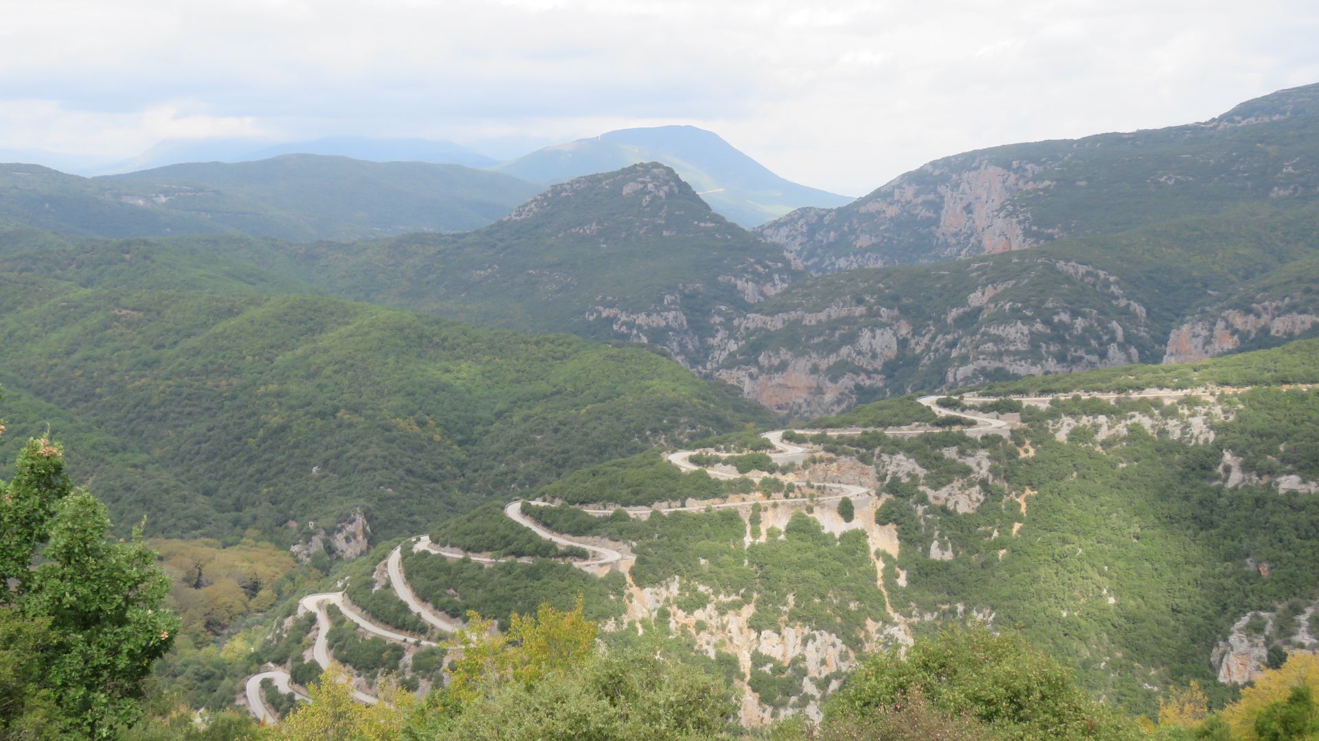 File:Road from Aristi to Papingo, Greece, September 2022 01.jpg