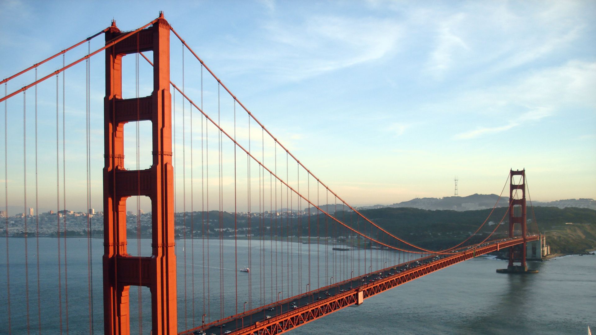 File:GoldenGateBridge-001.jpg