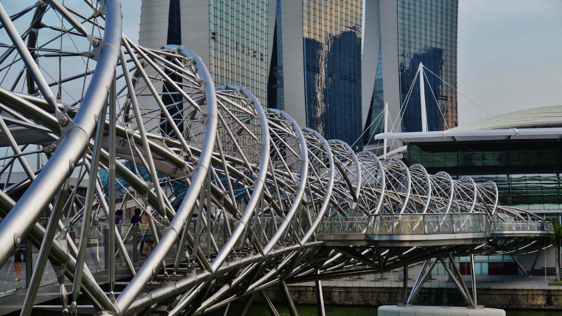 File:Singapore Helix Bridge 08.jpg