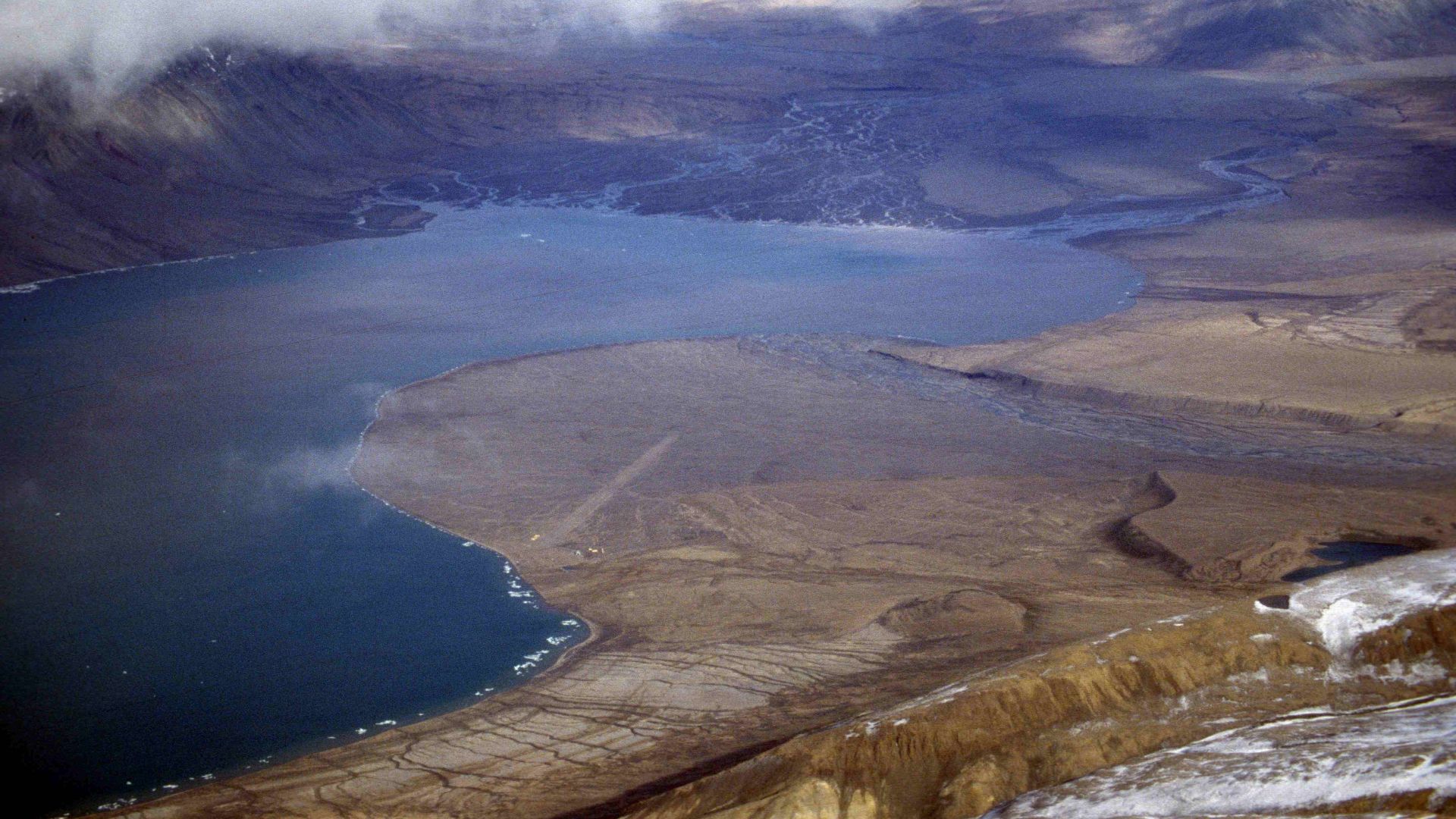 File:Tanquary Fiord 2 1997-08-05.jpg