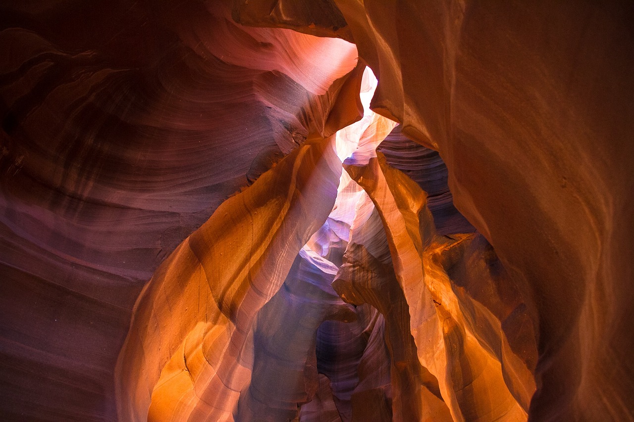 antelope-canyon-457495_1280.jpg