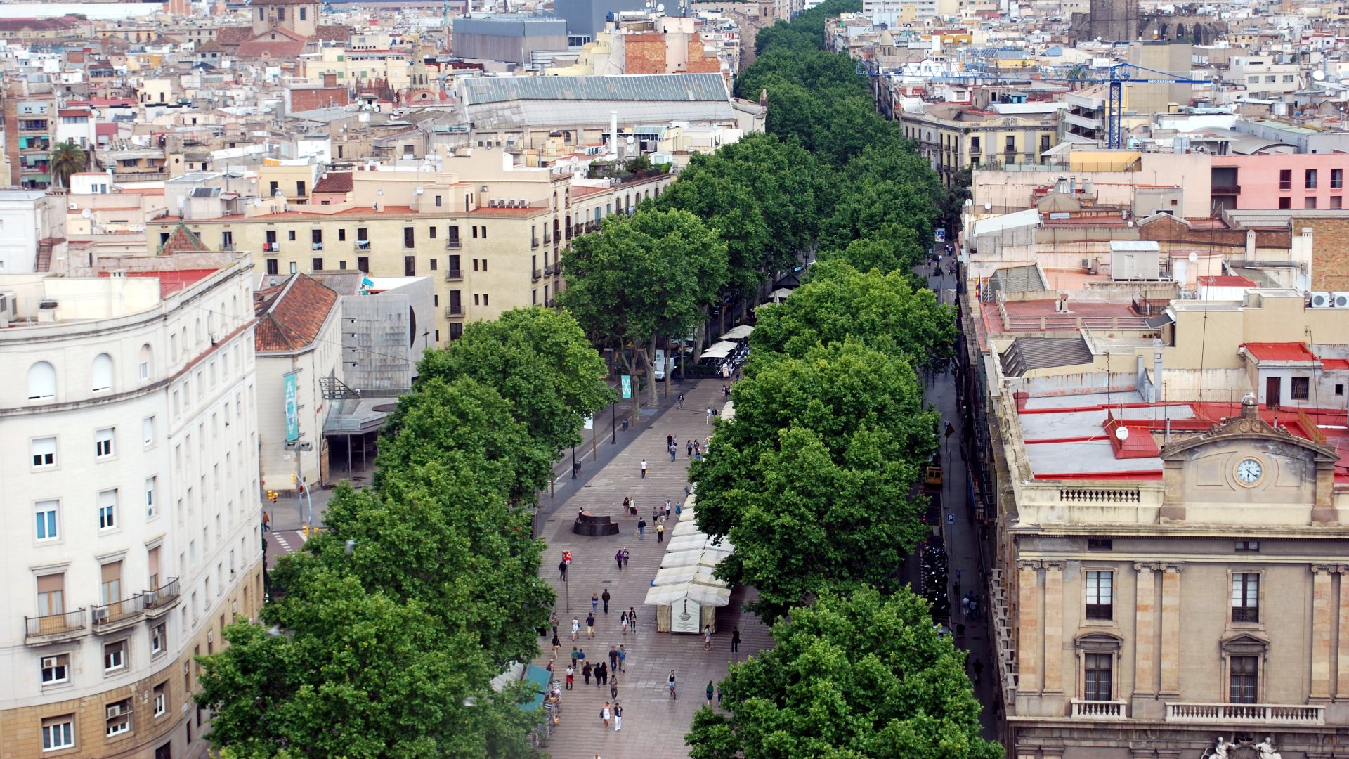 File:Las Ramblas, Barcelona.jpg