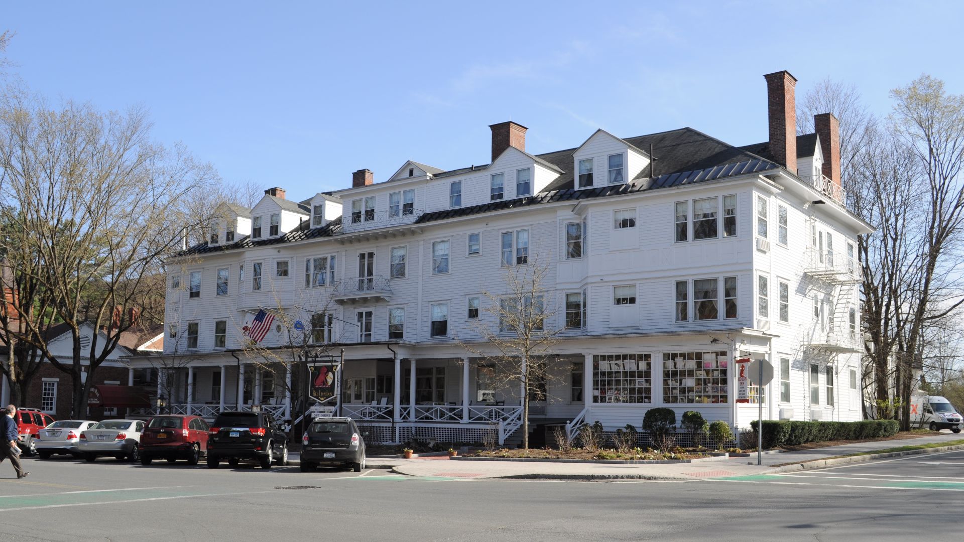 File:Stockbridge, MA - Red Lion Inn 02.jpg