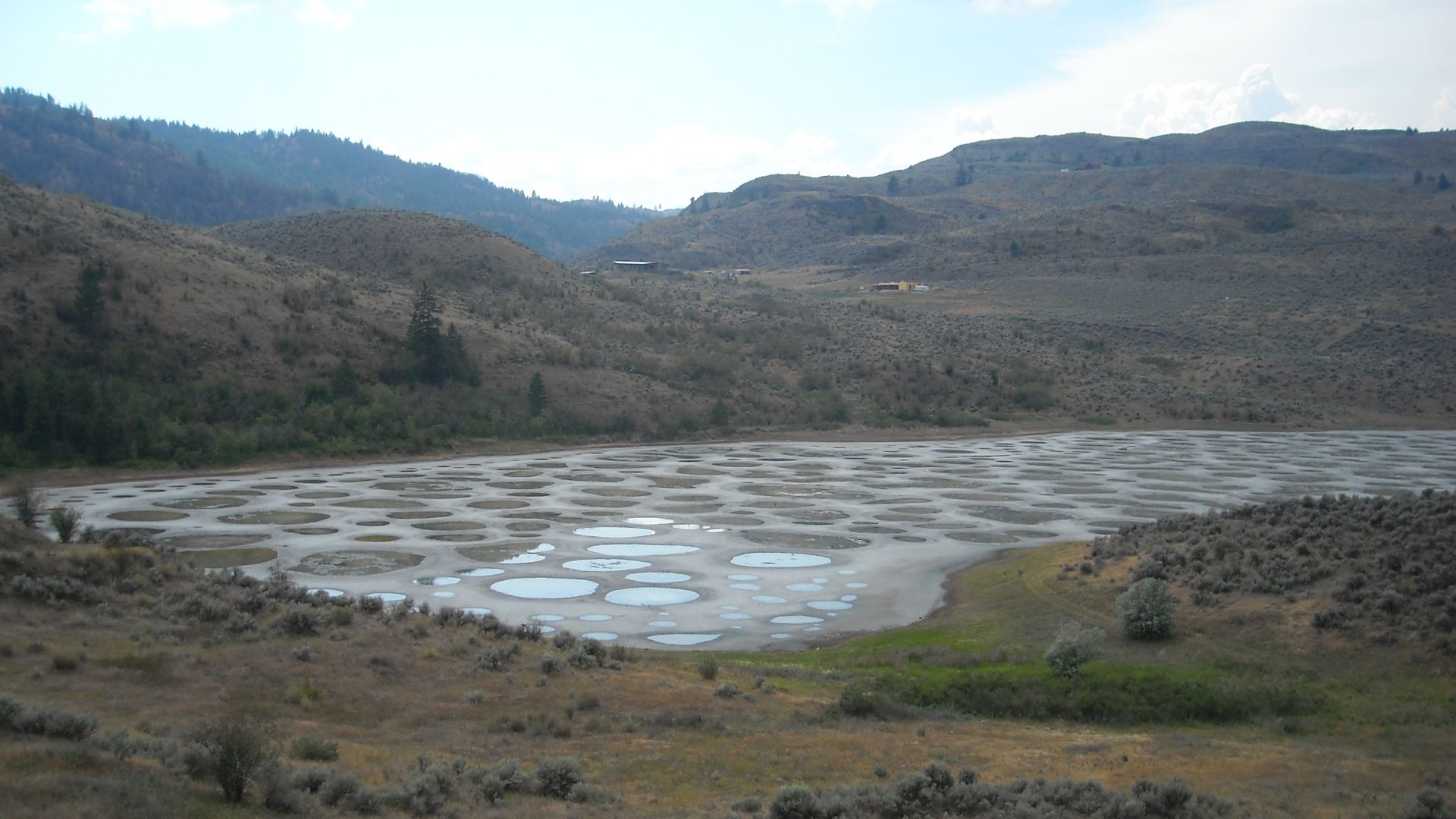 File:Spotted Lake.jpg