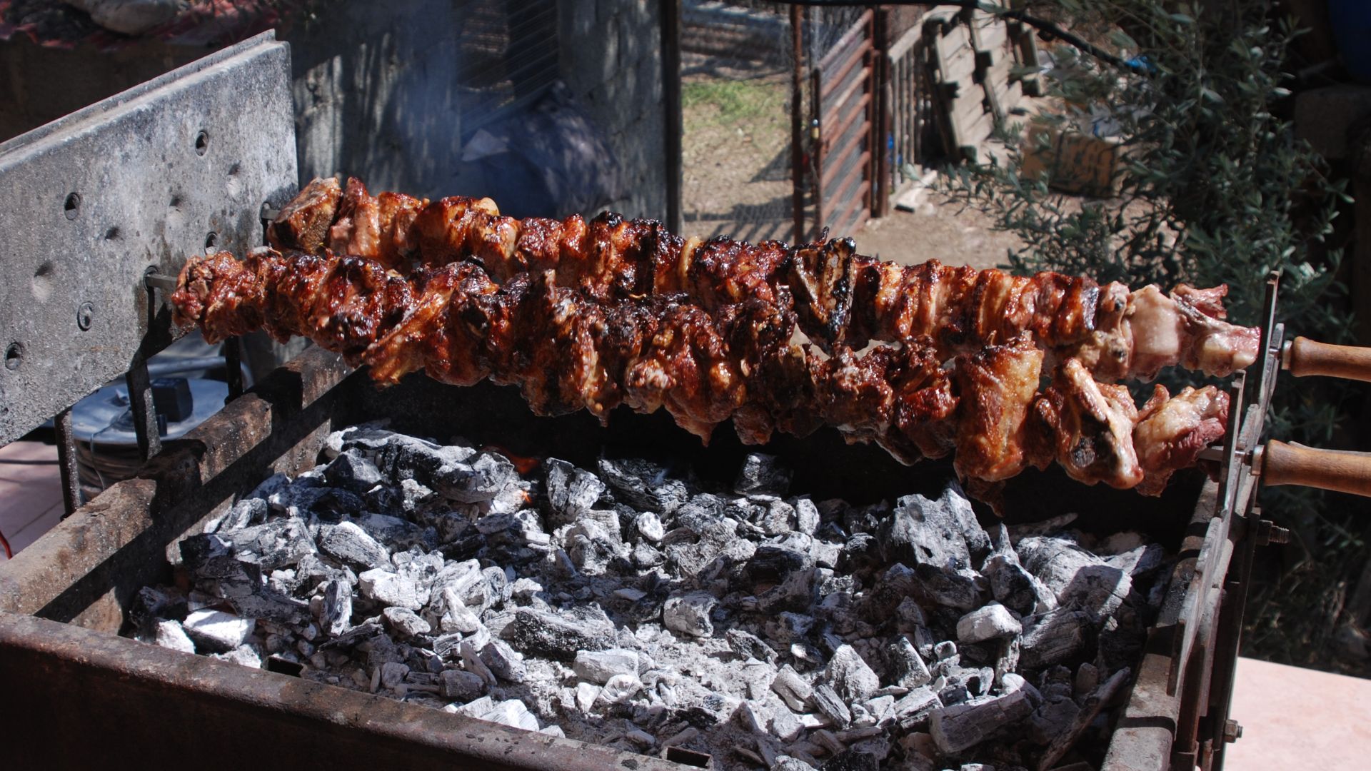 File:Easter Feast Souvla.jpg