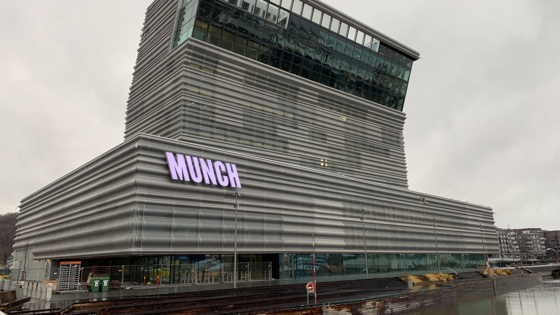 File:MUNCH Museum front (2020) 4.jpg