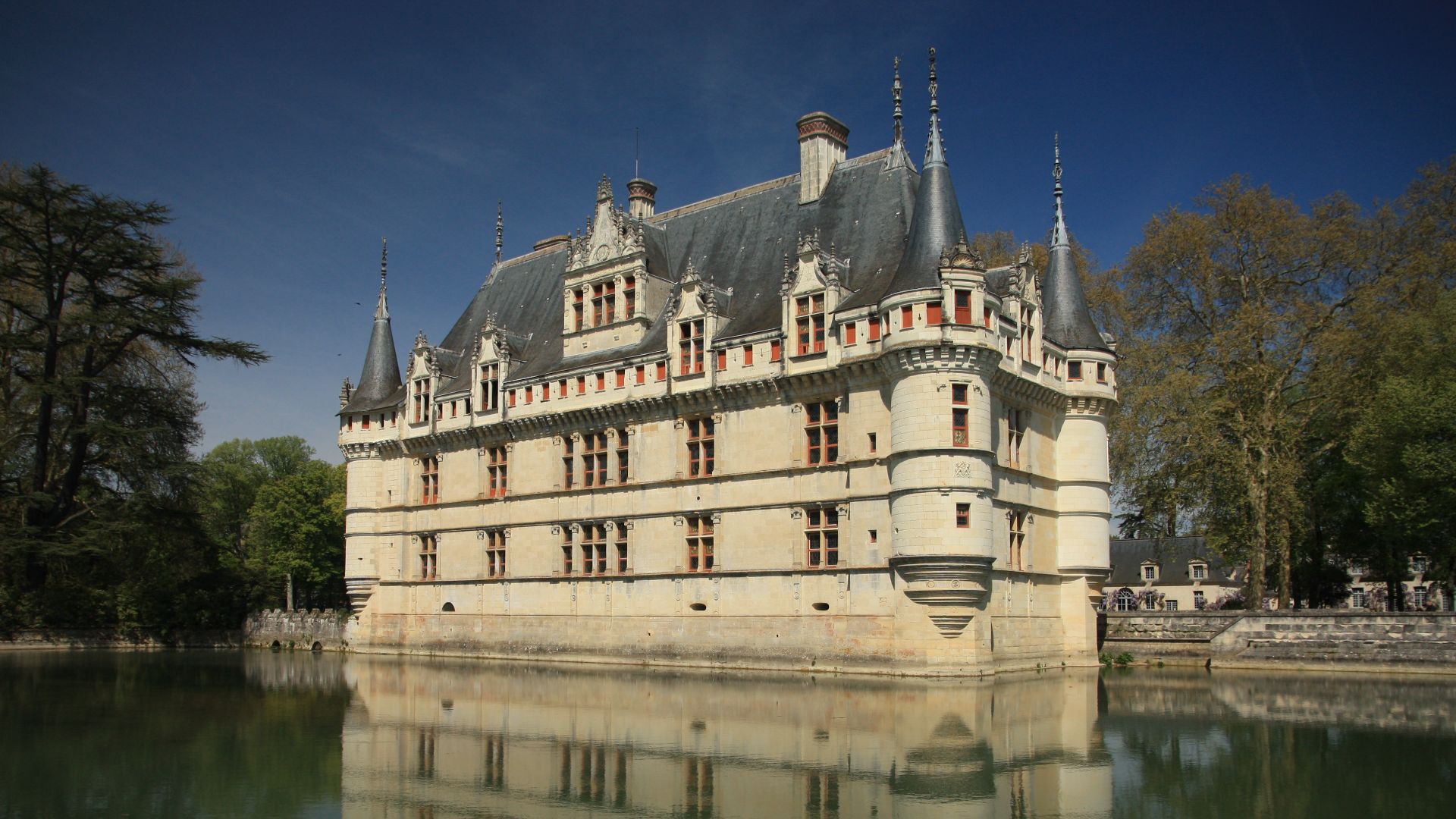 File:Château d'Azay-le-Rideau (3).jpg