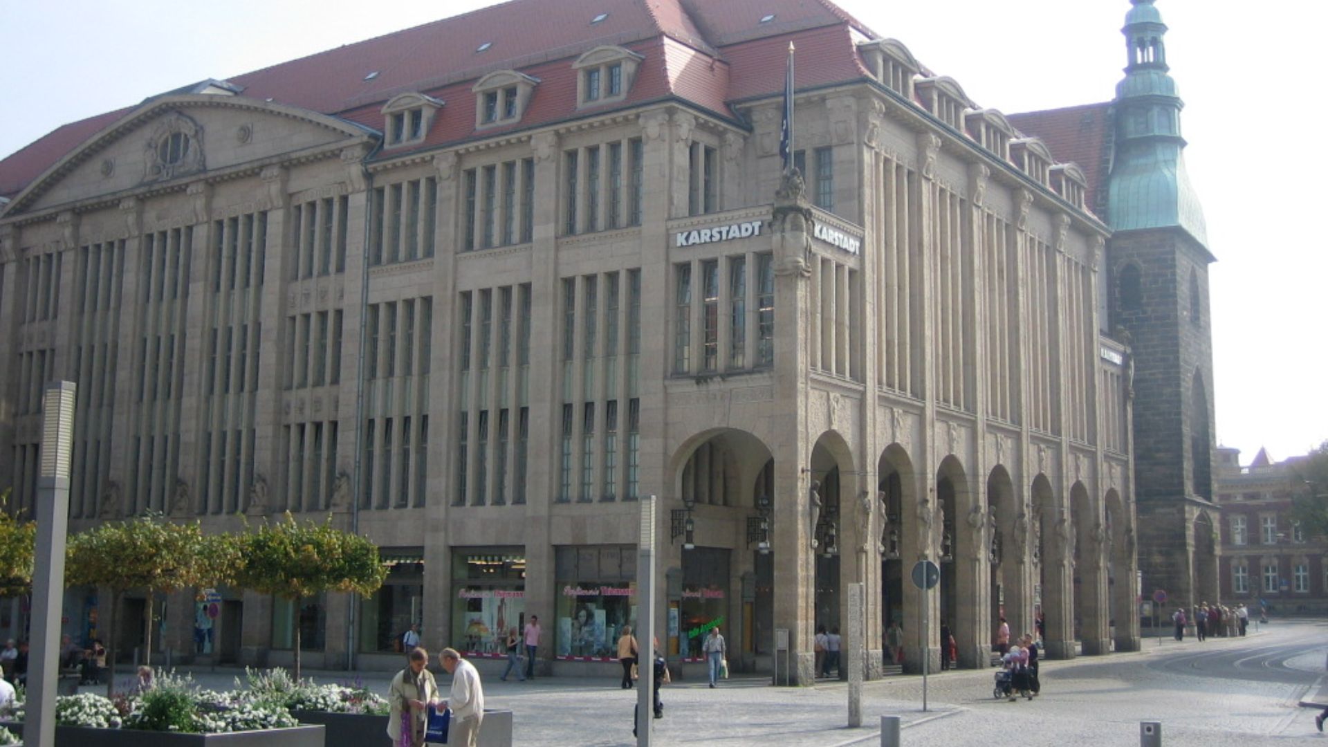 File:Görlitz-Karstadt-Fassade.jpg