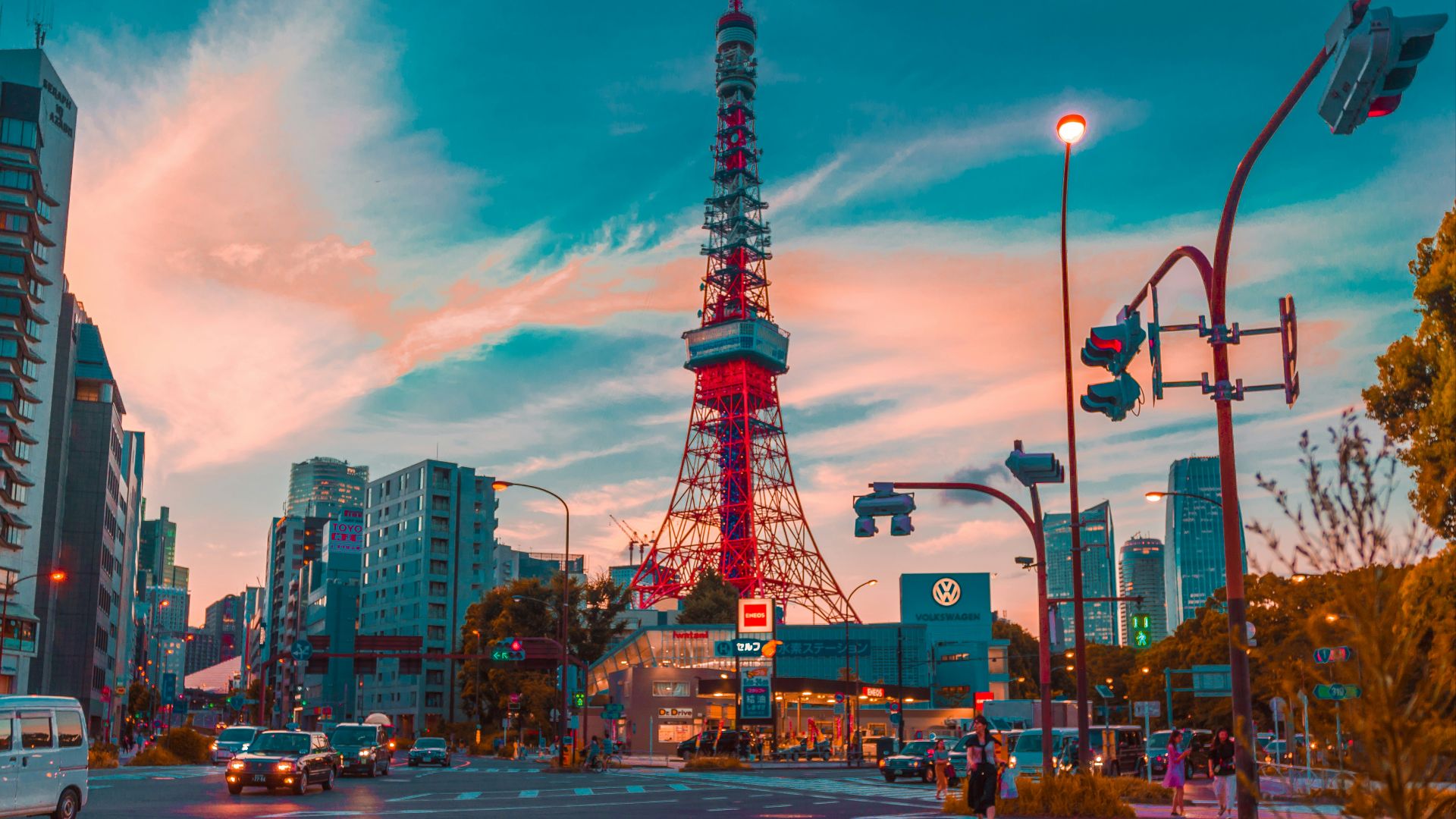 architectural photo of tower between buildings