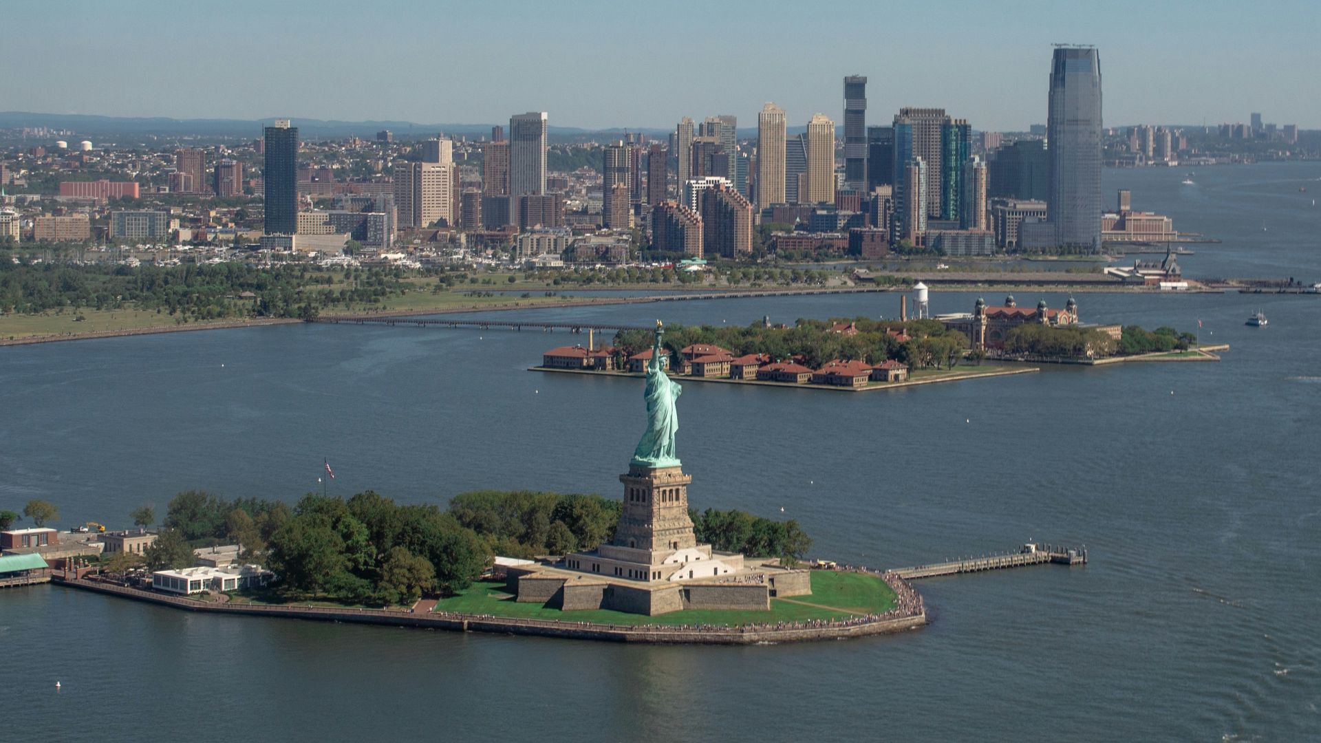 brown concrete building