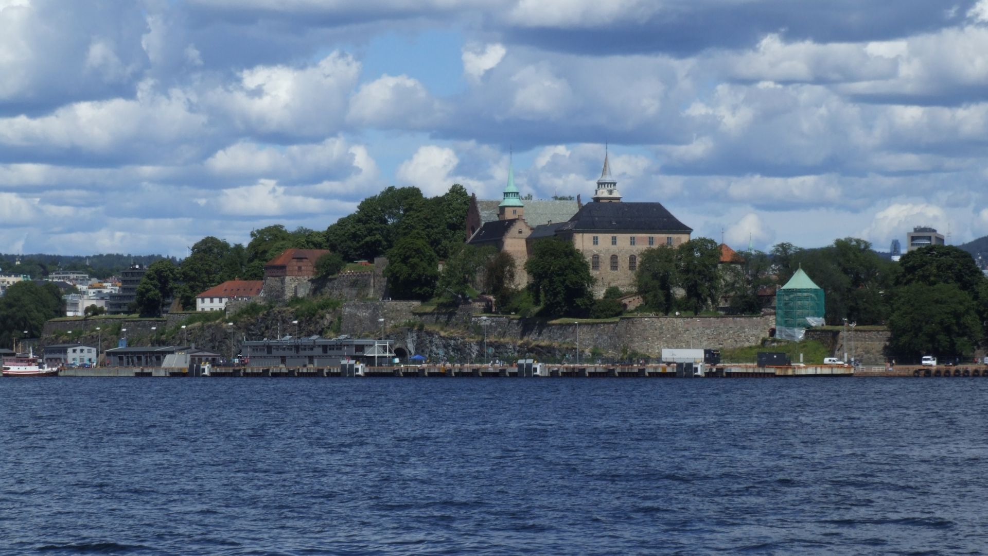 File:Akershus festning.jpg