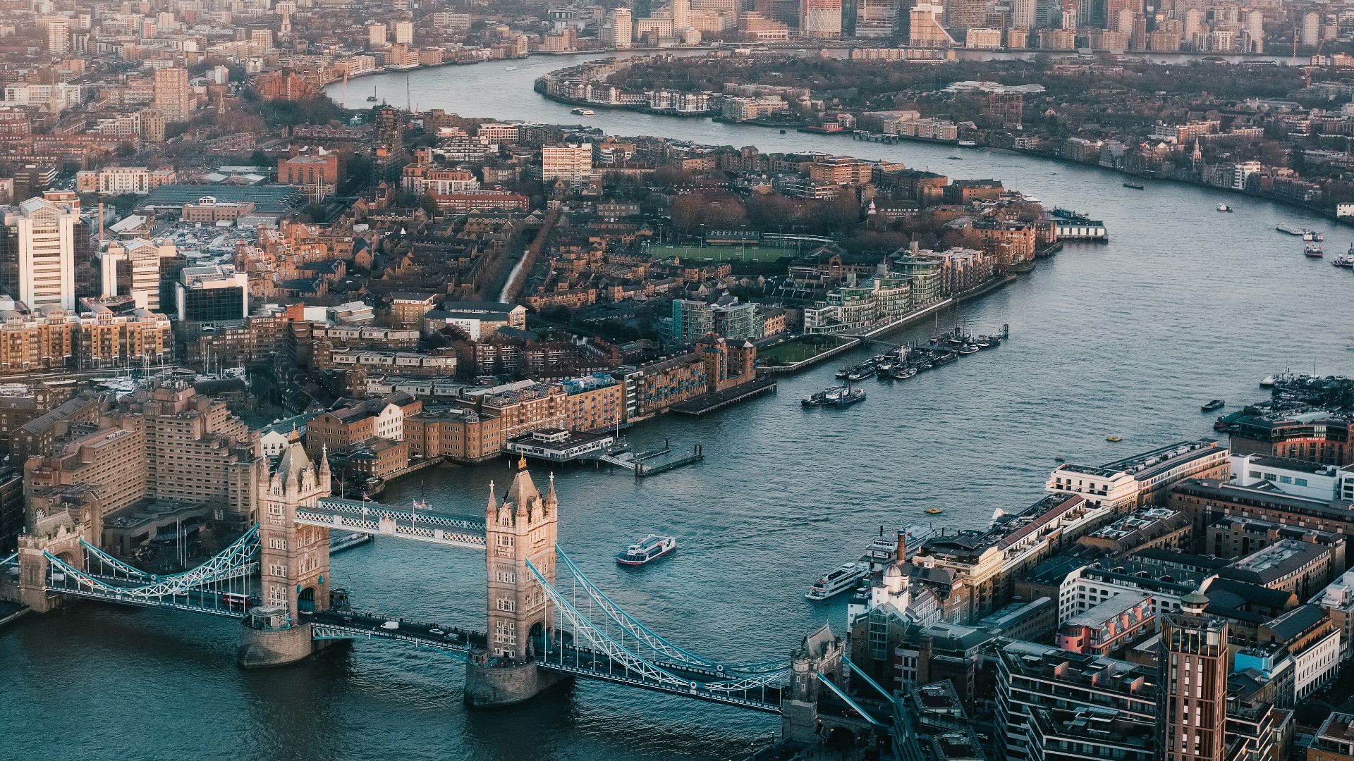 aerial photography of London skyline during daytime