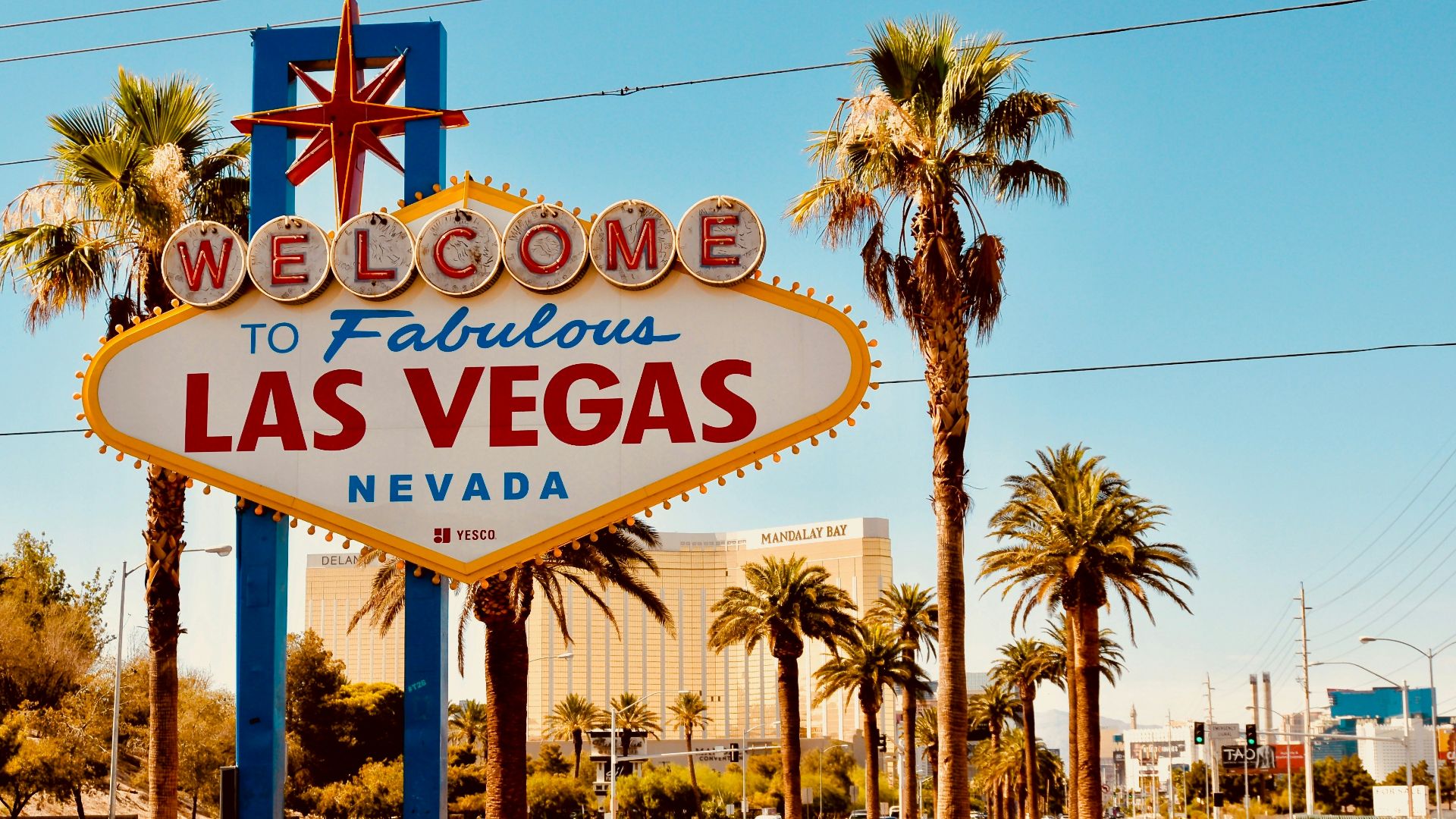 welcome to fabulous las vegas nevada signage