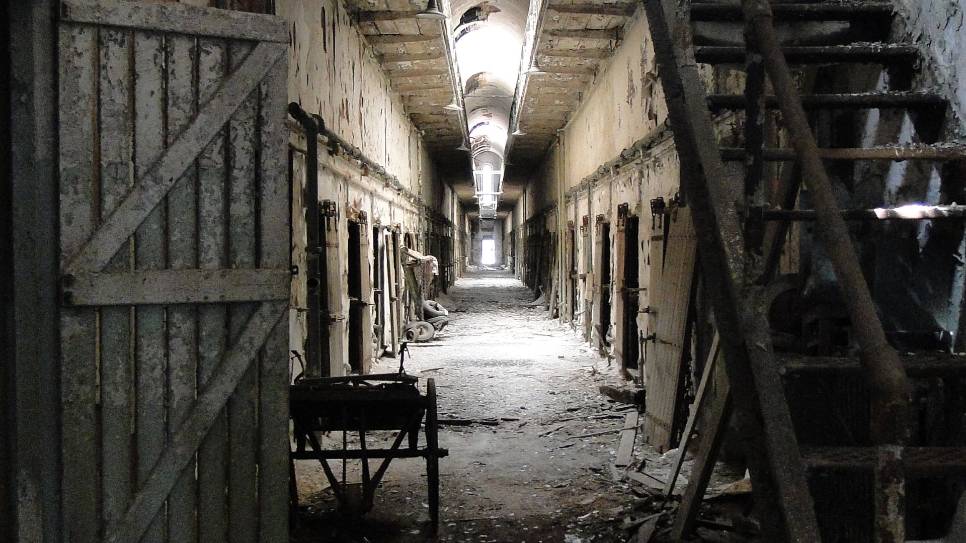 File:Eastern State Penitentiary - Philadelphia - Pennsylvania - 04.jpg