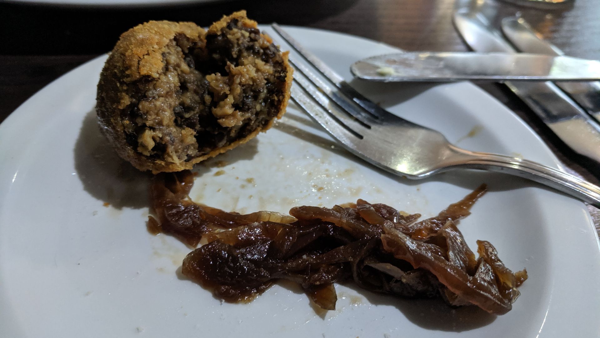 File:Deep fried haggis at a pub in Fort William.jpg