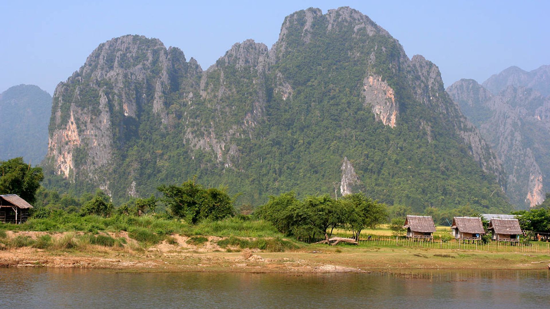 File:Nam Song River Vang Vieng Laos.jpg