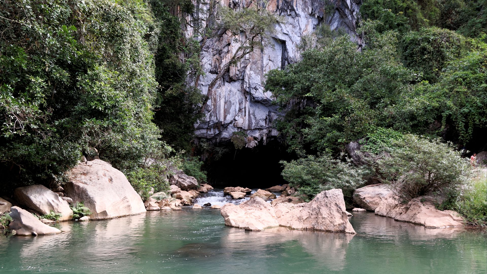 File:20171120 Kong Lor cave 3665 DxO.jpg