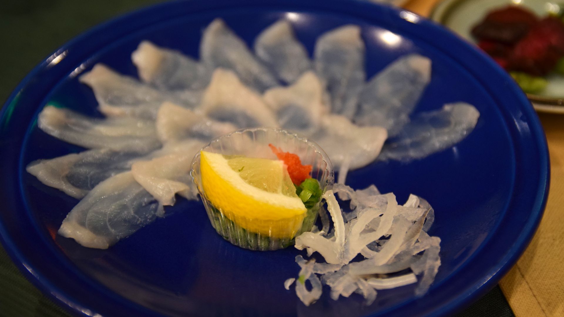 File:Fugu sashimi (32738795990).jpg