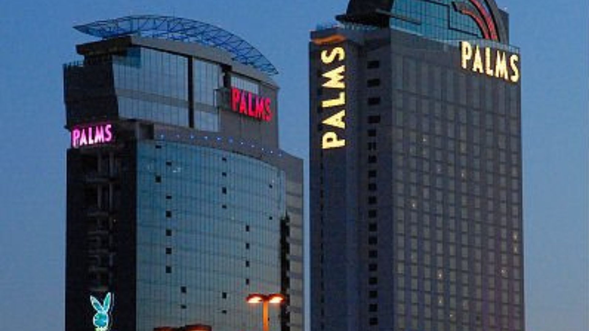File:Palms Casino Resort.jpg