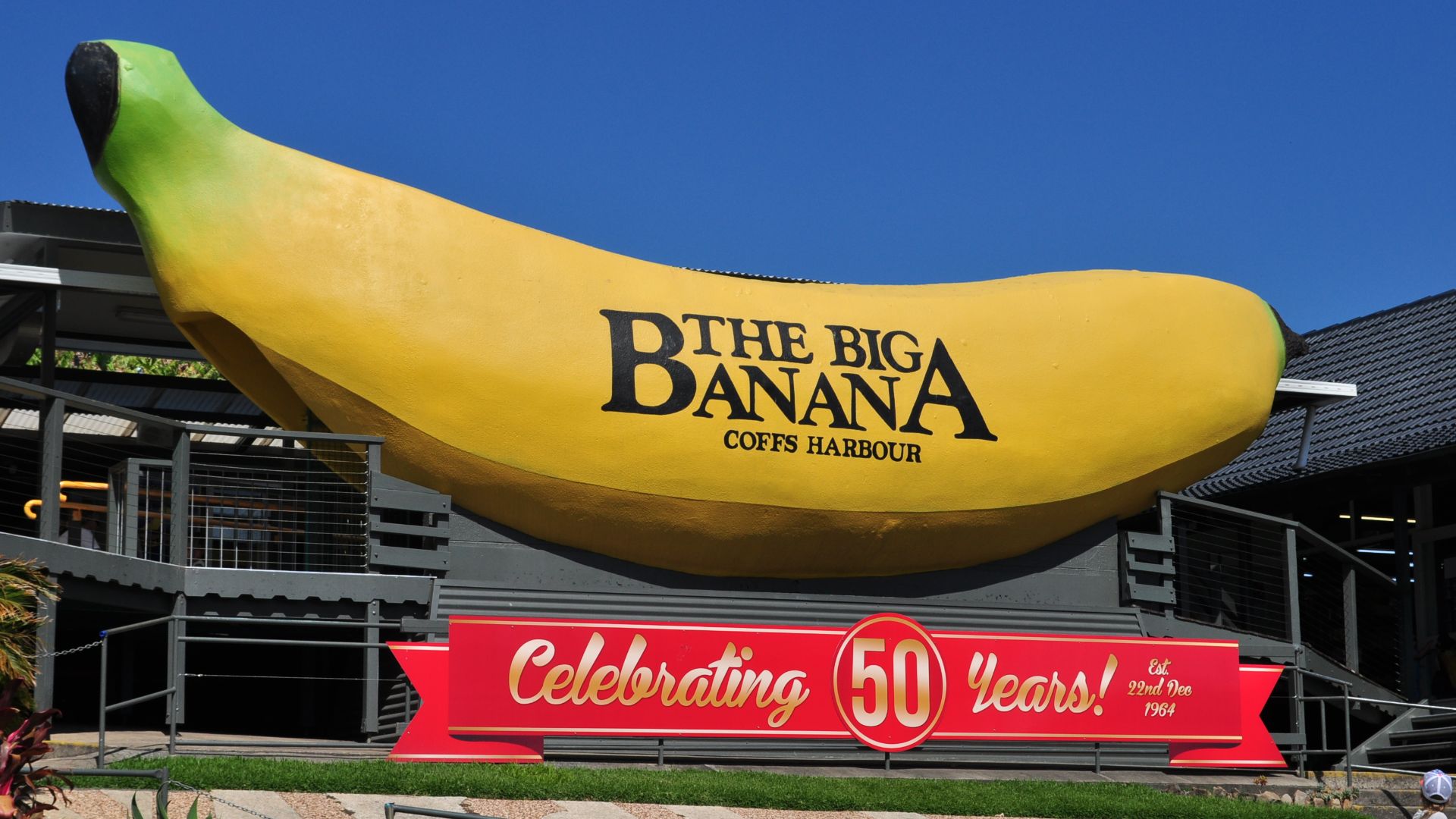 File:Big Banana 50 Years.jpg
