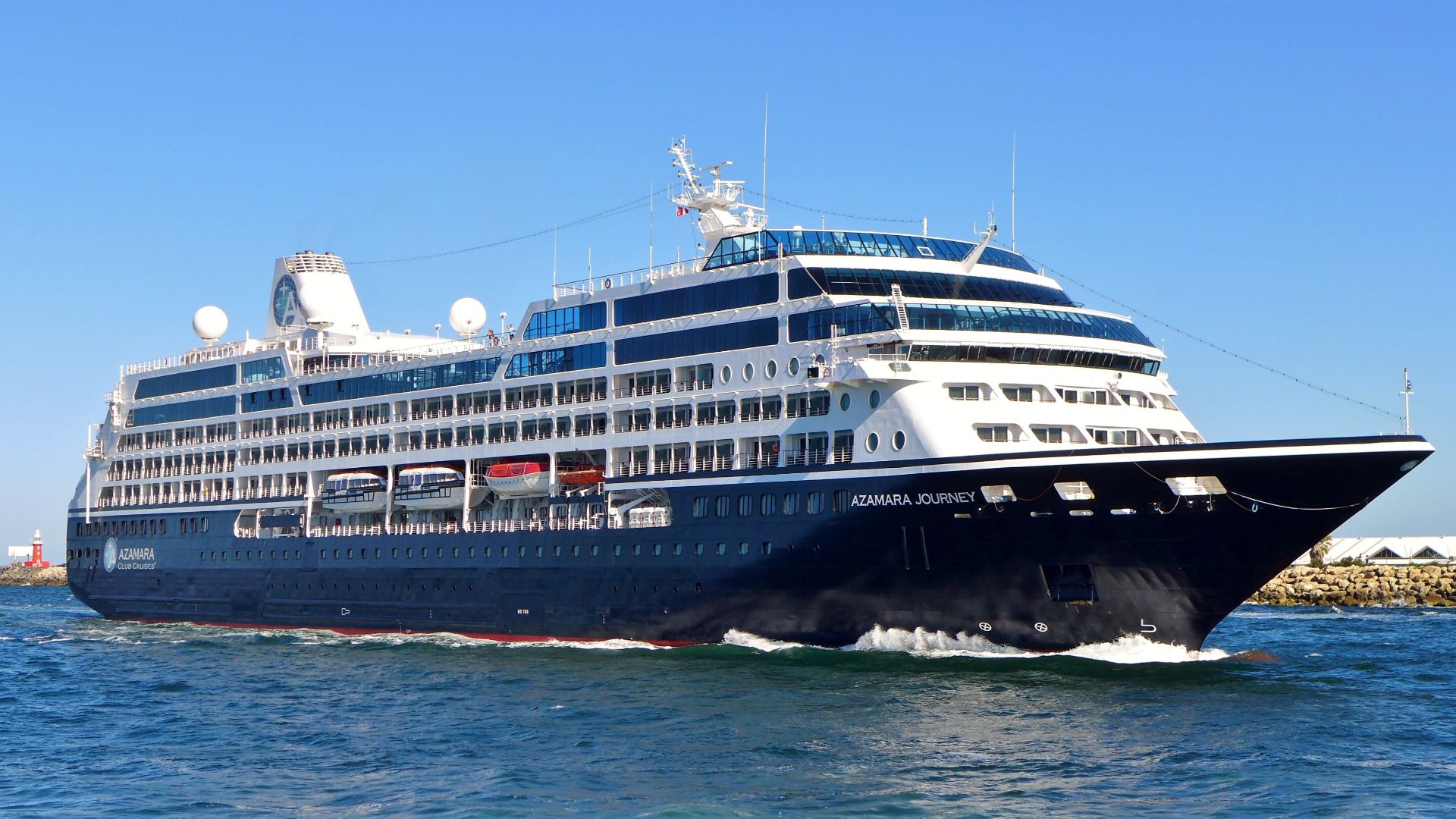 File:Azamara Journey, Fremantle, 2018 (04).jpg