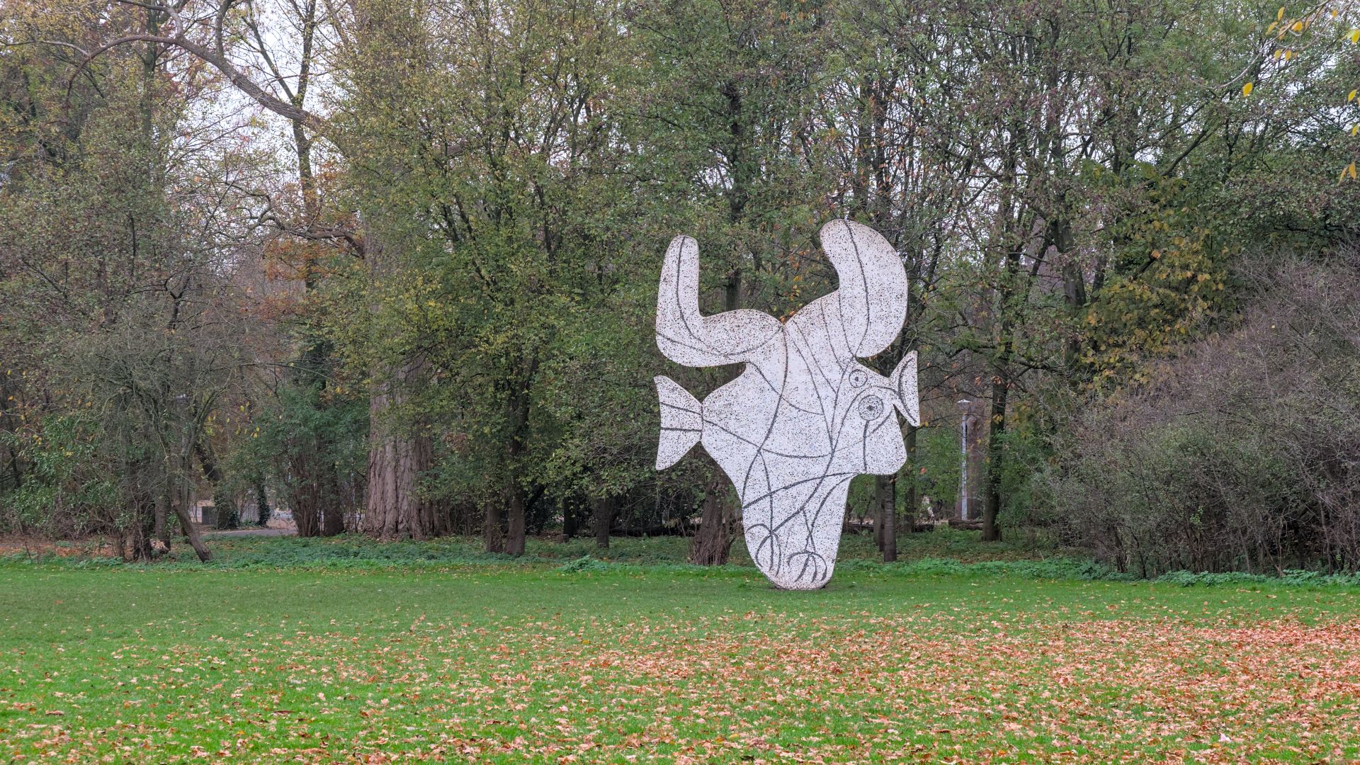 File:Figure découpée (DSCF3006).jpg