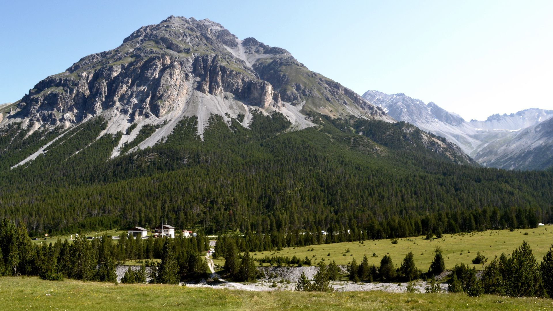 File:Piz Nair and Buffalora P10 .jpg