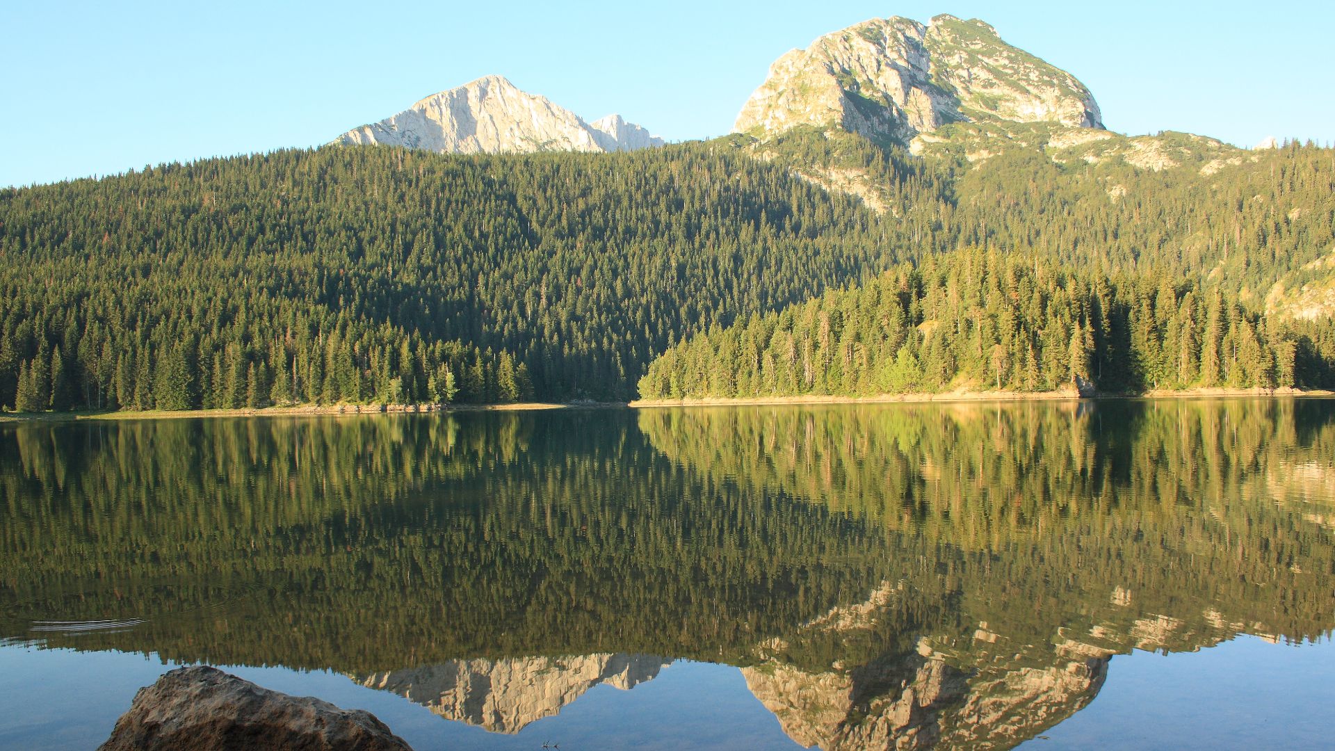 File:Nacionalni park Durmitor 01.jpg