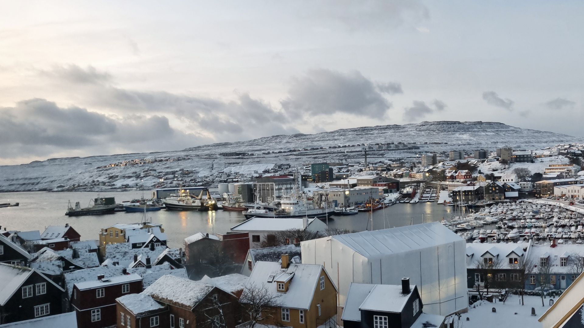 File:Tórshavn view.jpg