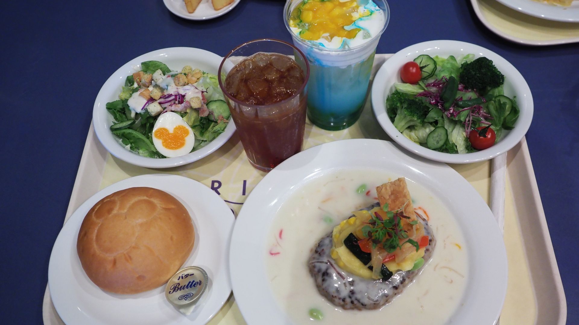 File:Tokyo Disney Sea (52853629478).jpg